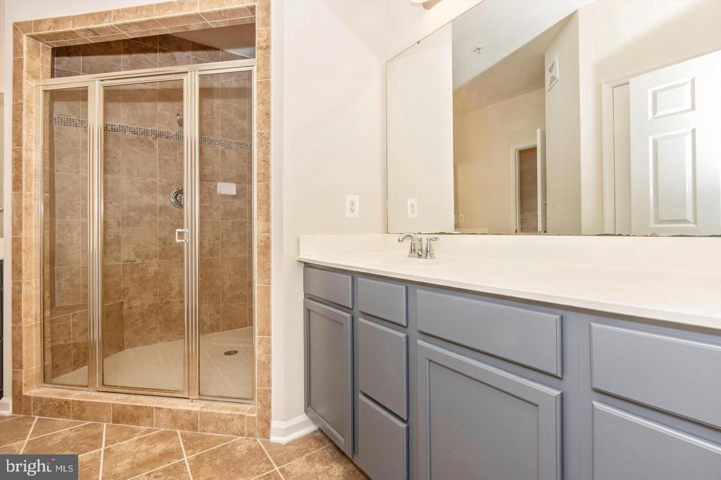 906 HALL STATION DRIVE 202
