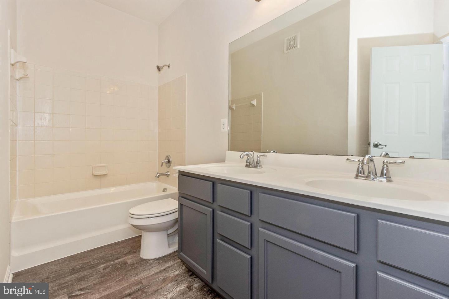 906 HALL STATION DRIVE 202