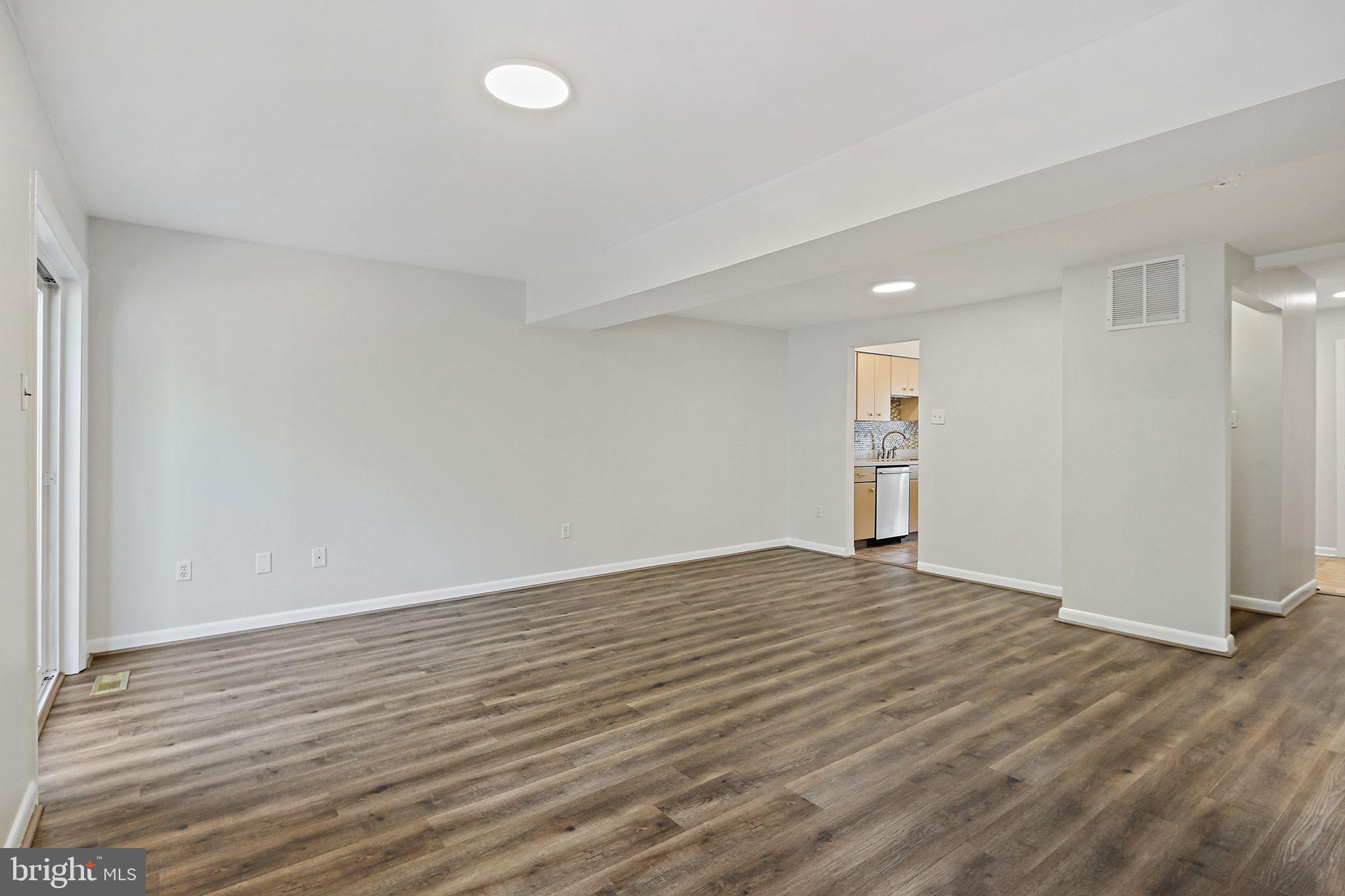 ASHFORD - Residential Lease