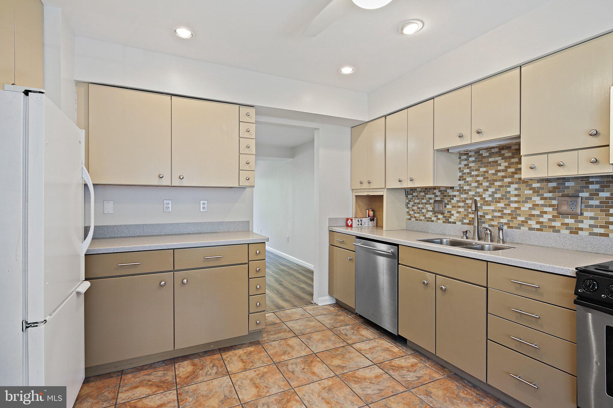 ASHFORD - Residential Lease