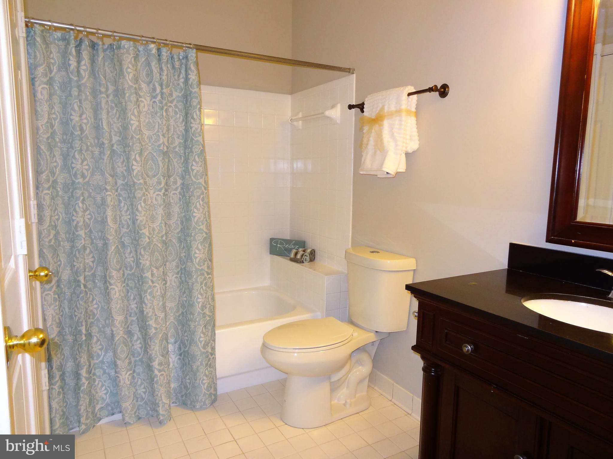 STONECROFT CONDO - Residential