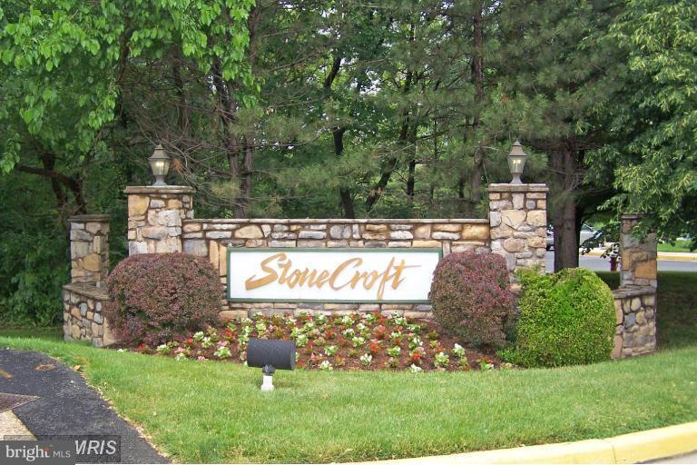 STONECROFT CONDO - Residential