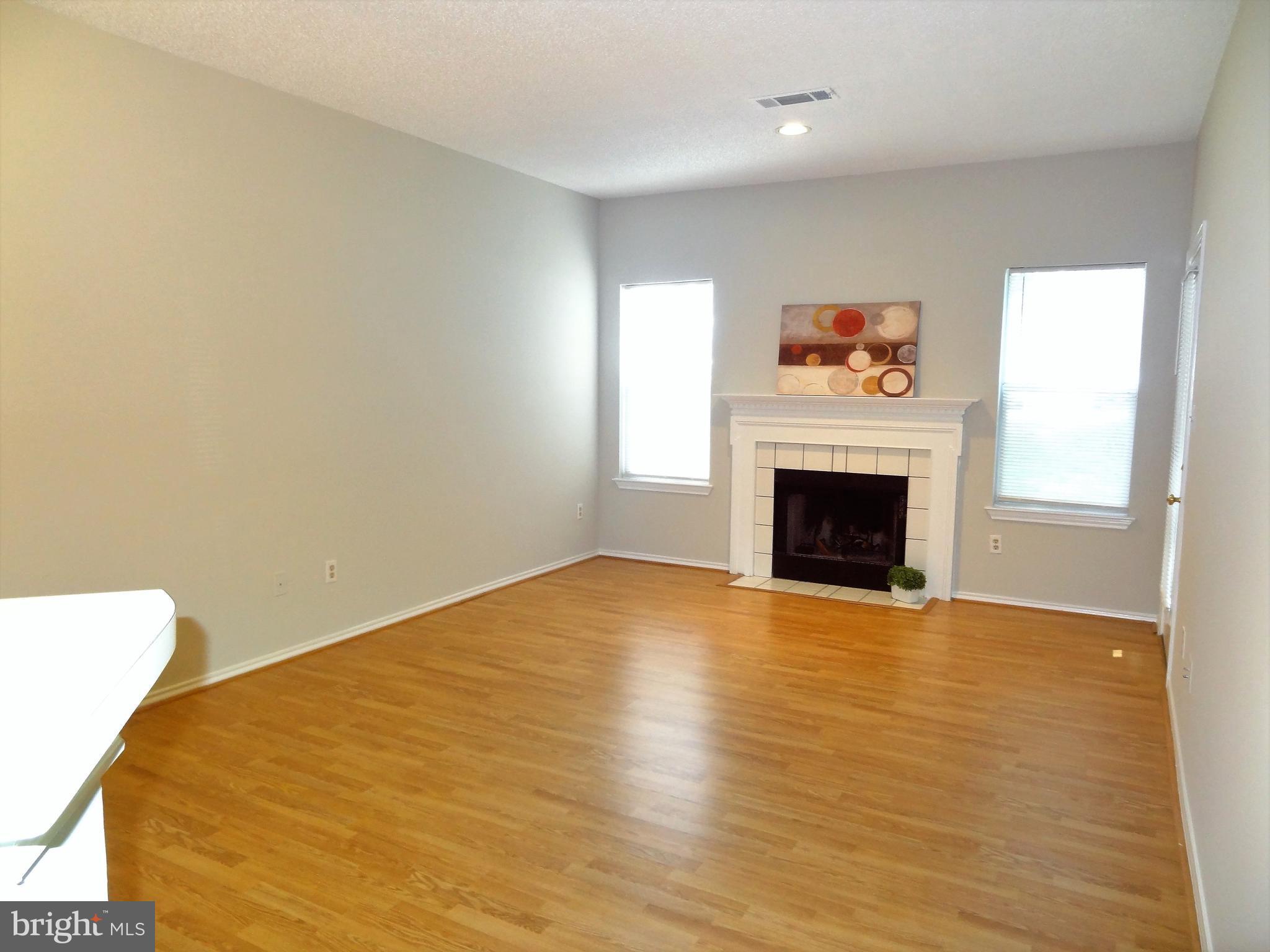 STONECROFT CONDO - Residential