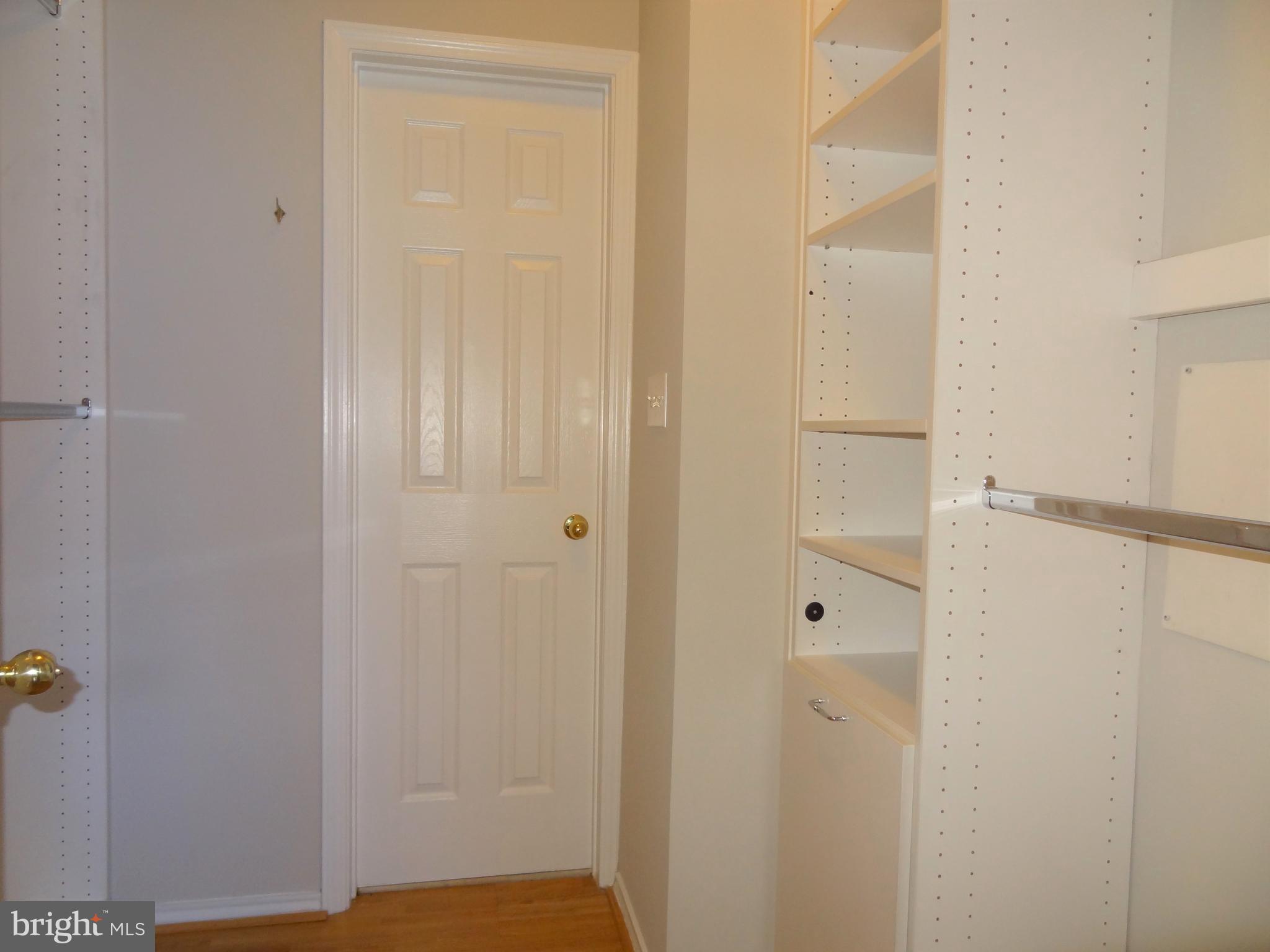 STONECROFT CONDO - Residential