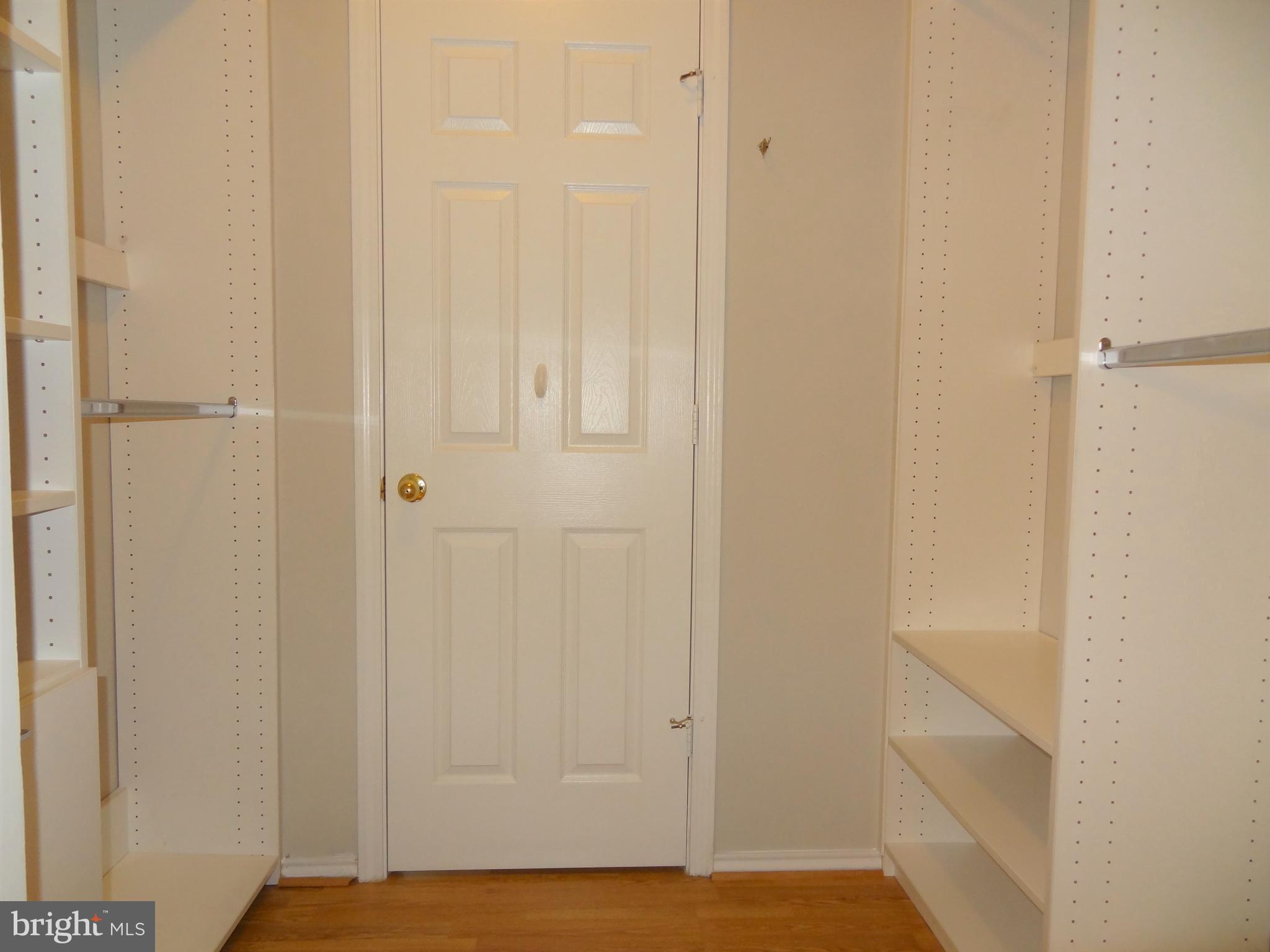 STONECROFT CONDO - Residential