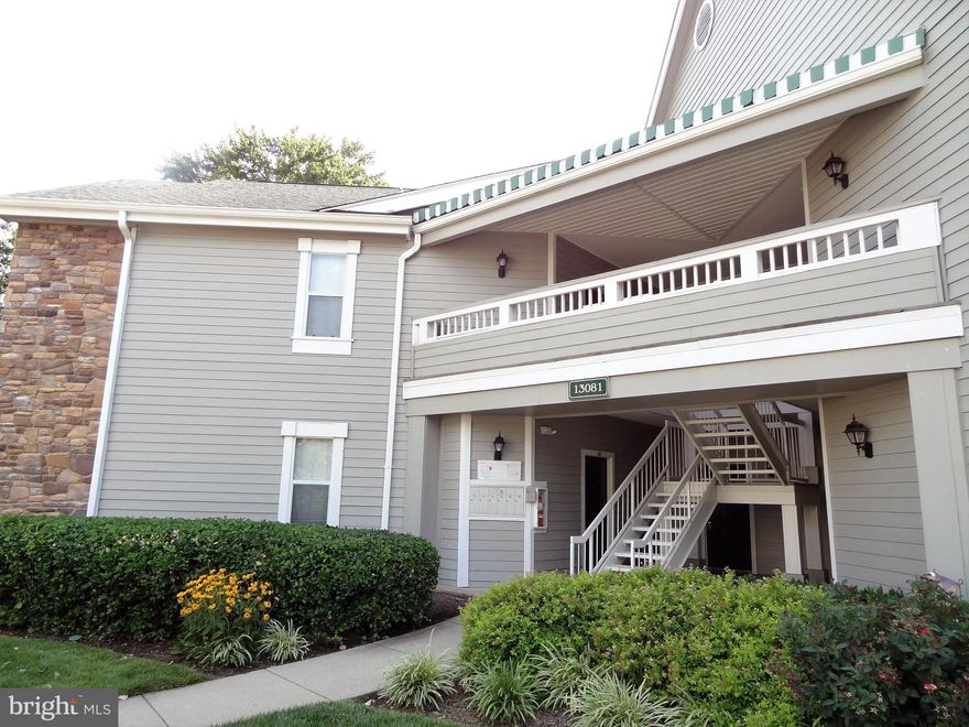 Homeownership is smart AND available in desirable Fair Lakes! Easy breezy access to fine dining, dynamic retail/shops & recreation options! Fair Lakes Shopping Ctr is but a stones throw! Tucked away Unit freshly painted in today's hues + new lighting & stainless refrigerator. Open Floor Plan plus covered Patio for outdoor living. Great Closet Space too! Pool & Fitness.