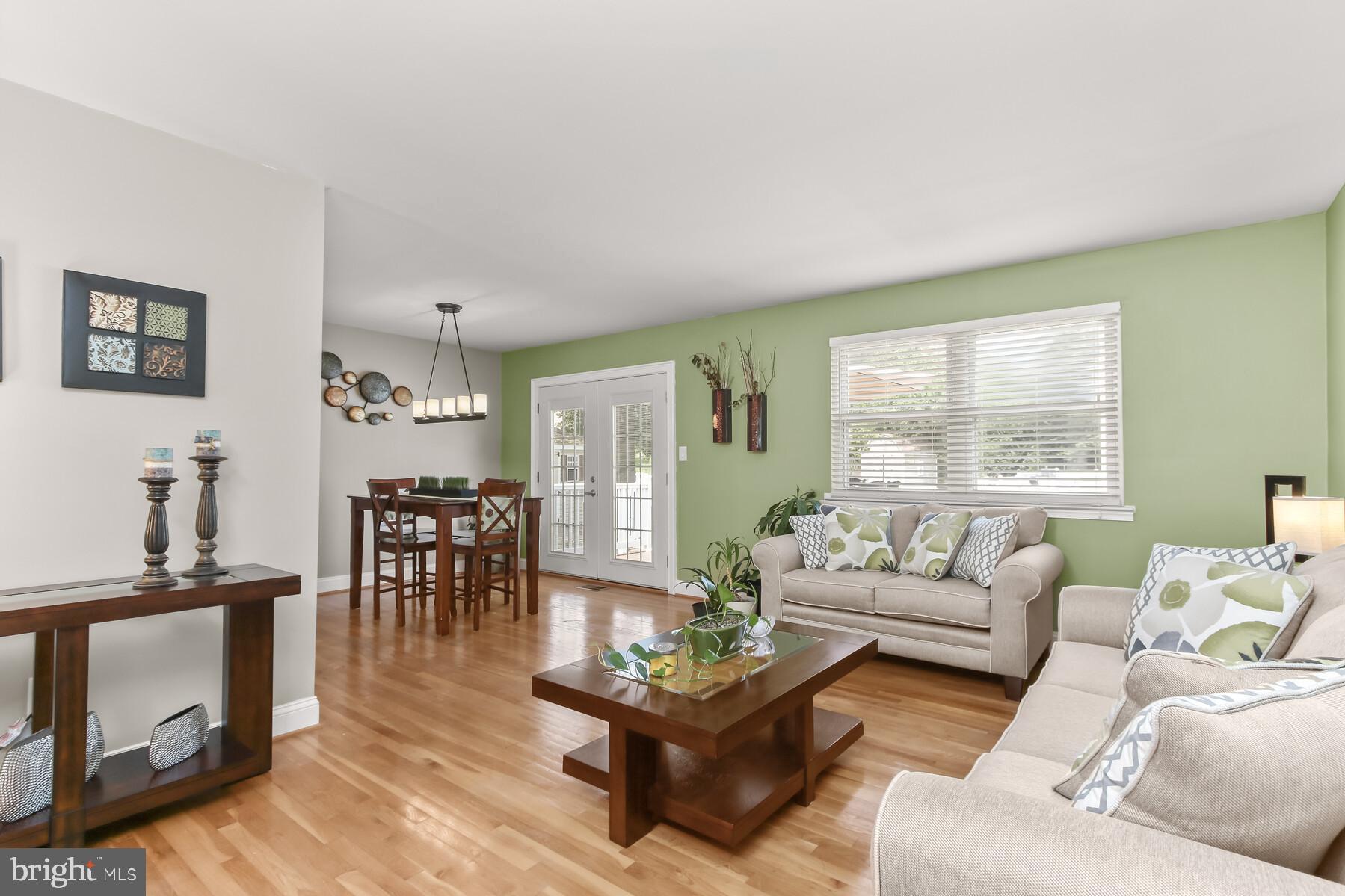 MONTPELIER WEST-PLAT 3> - Residential