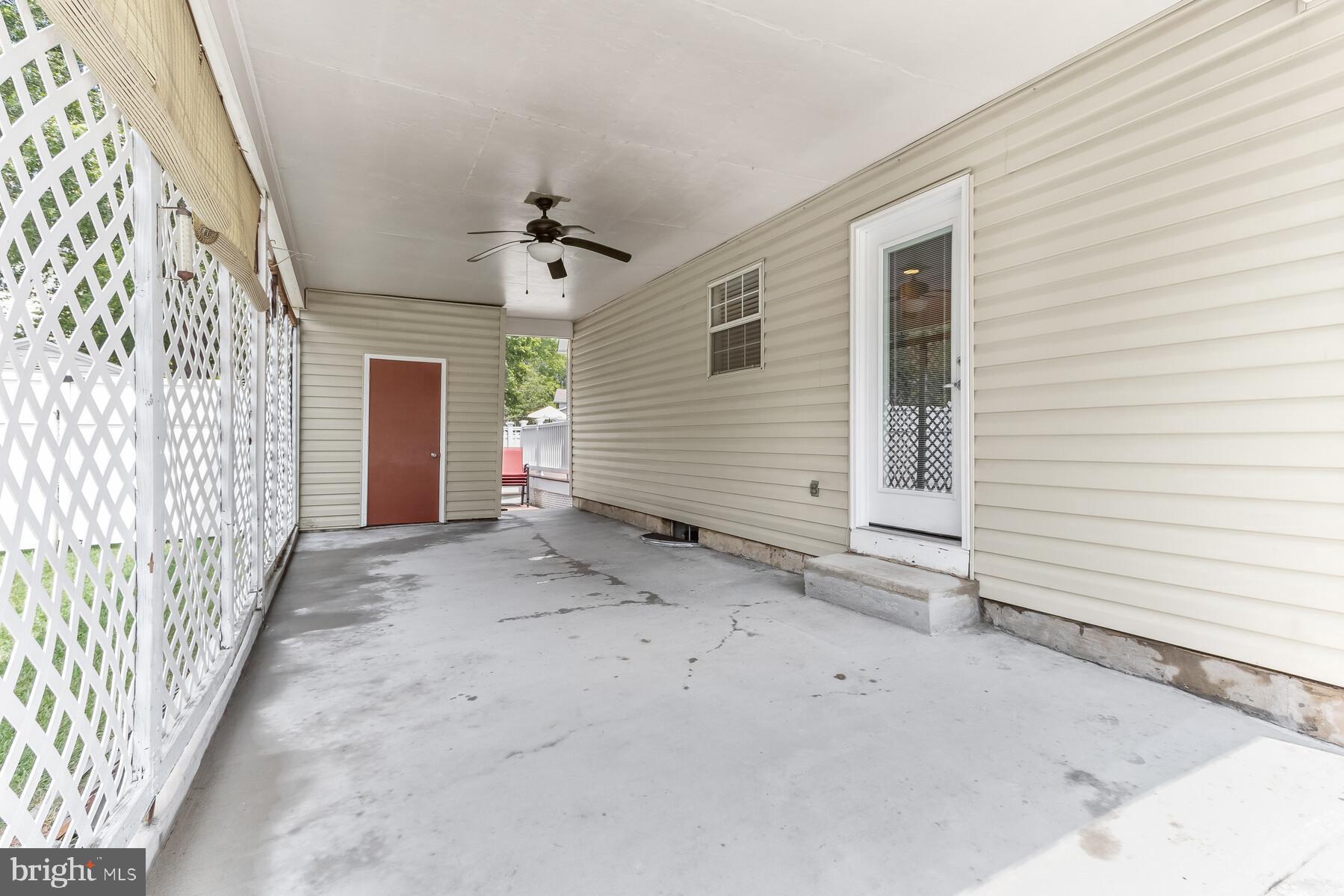 MONTPELIER WEST-PLAT 3> - Residential