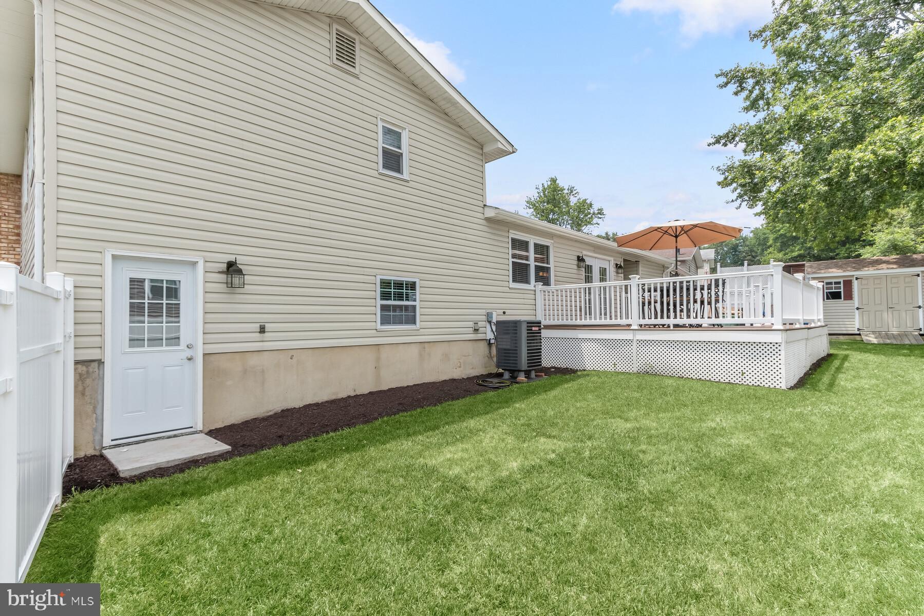 MONTPELIER WEST-PLAT 3> - Residential