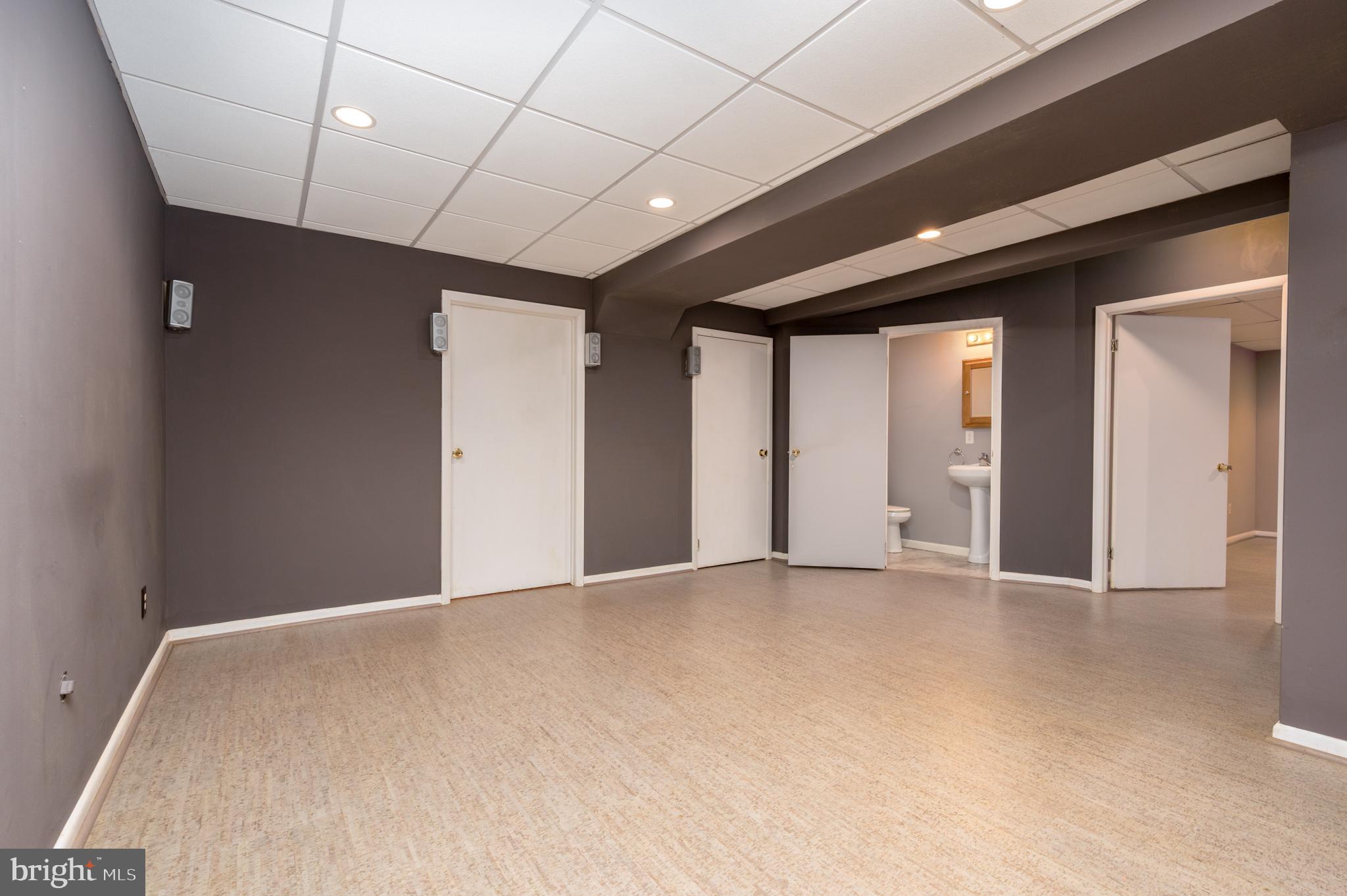 KENDALL RIDGE - Residential