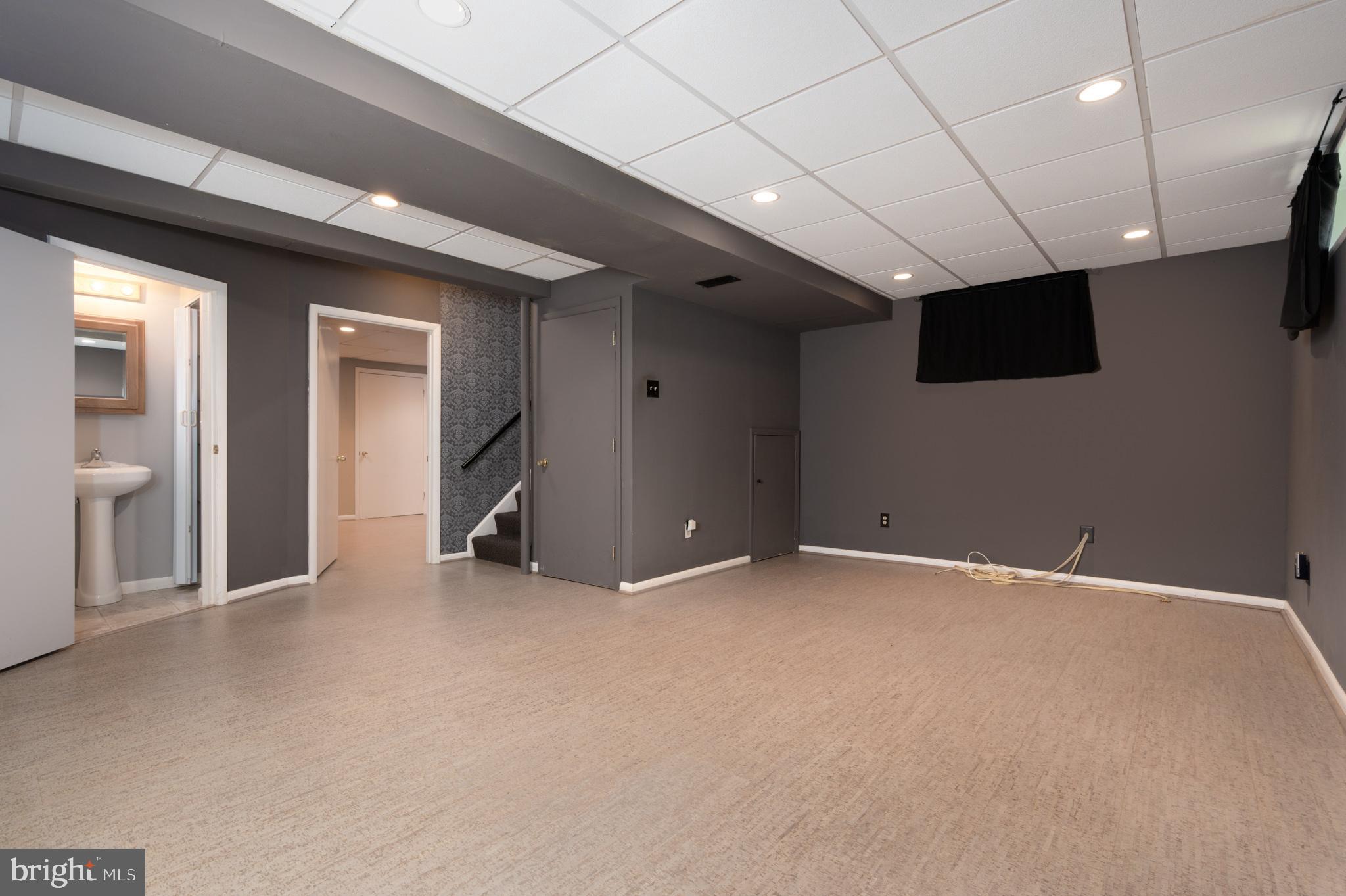 KENDALL RIDGE - Residential