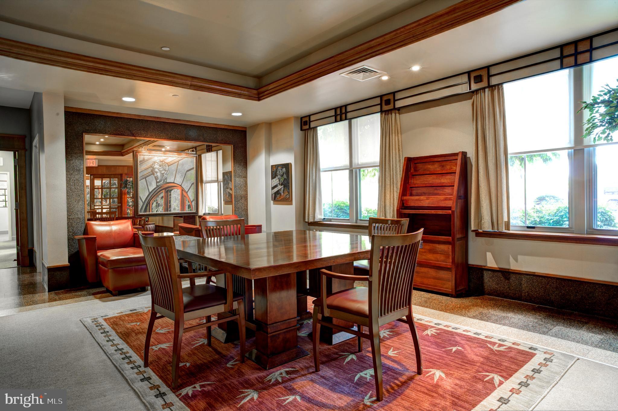 CARLTON HOUSE - Residential Lease