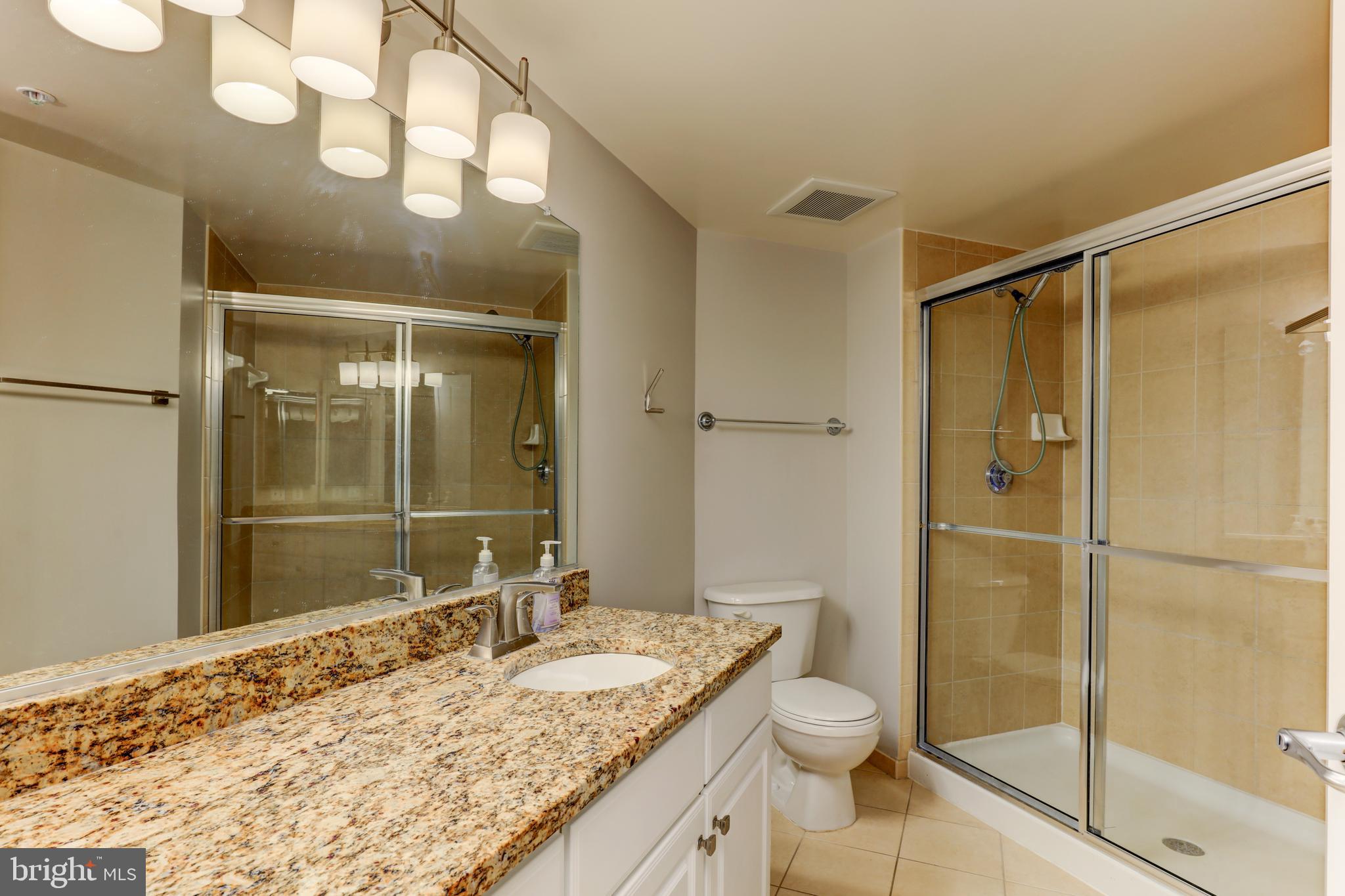 CARLTON HOUSE - Residential Lease