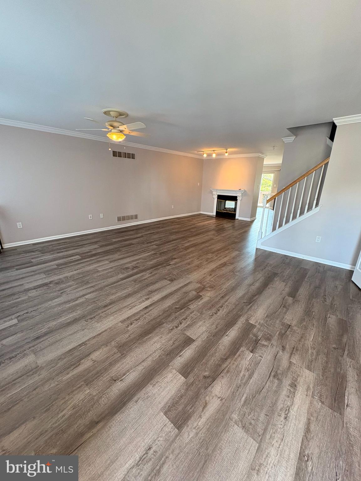 MEWS AT VALLEY FOR - Residential Lease