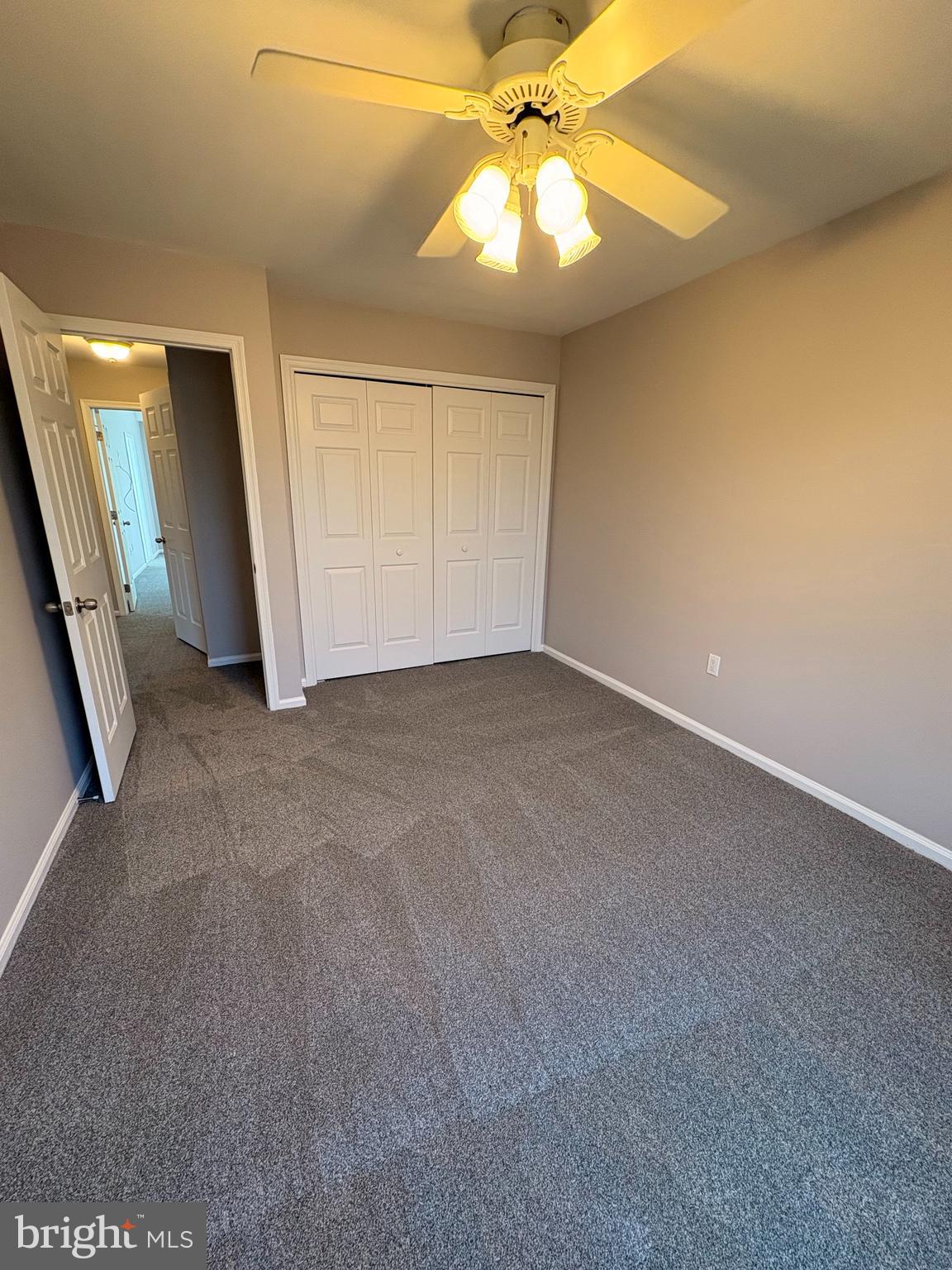 MEWS AT VALLEY FOR - Residential Lease