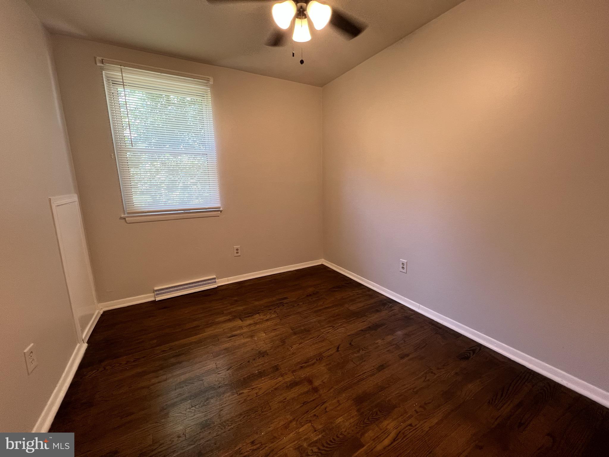 HIGHPOINTE CONDOMINIUM - Residential Lease