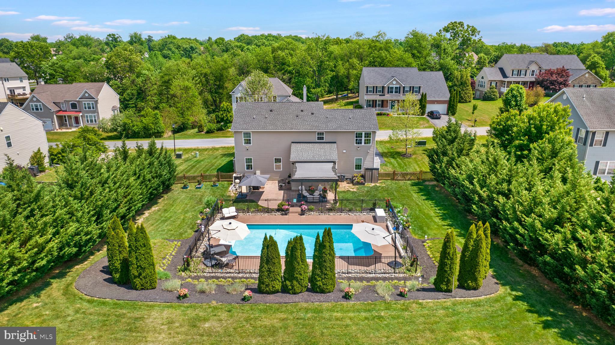 BROOKFIELD ON THE POTOMAC - Residential