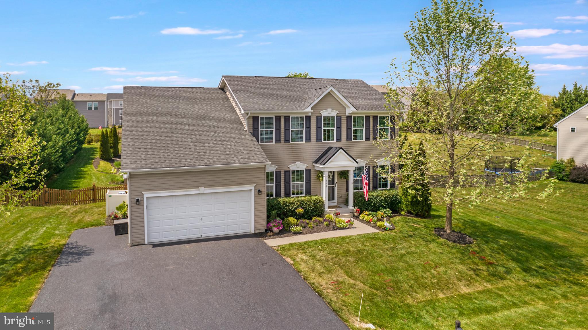 BROOKFIELD ON THE POTOMAC - Residential