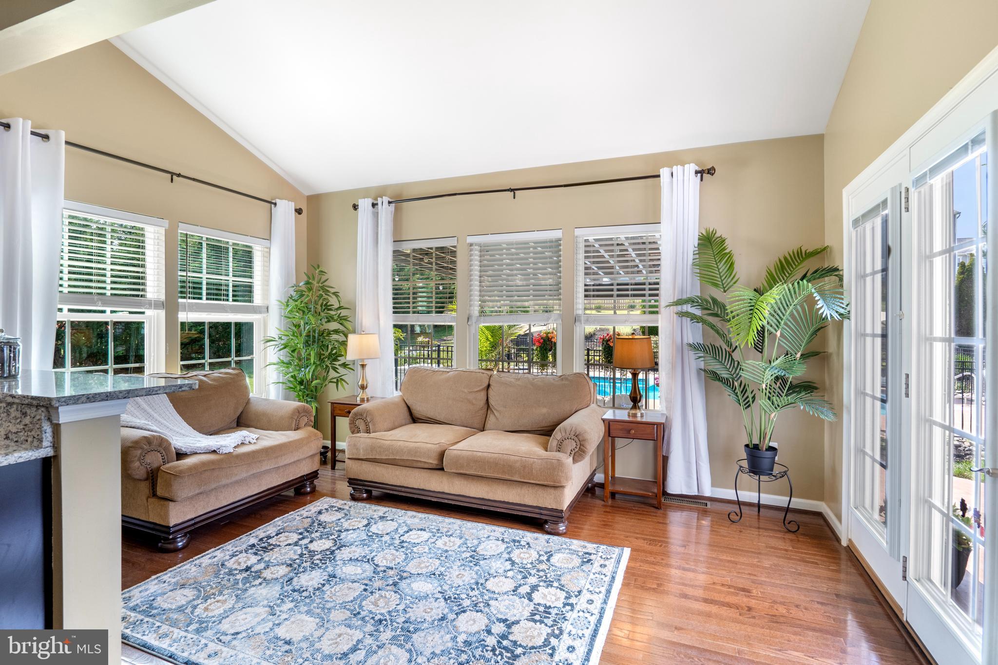 BROOKFIELD ON THE POTOMAC - Residential