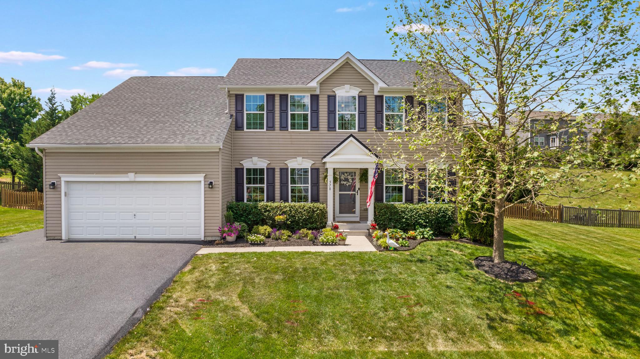 BROOKFIELD ON THE POTOMAC - Residential