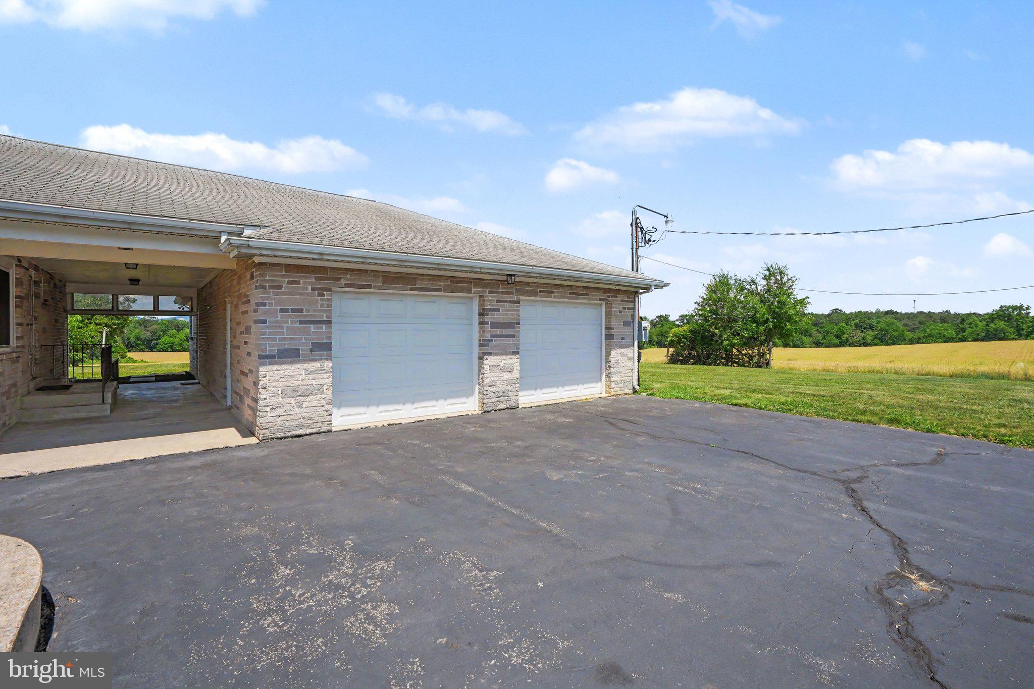 303 AIRPORT DRIVE