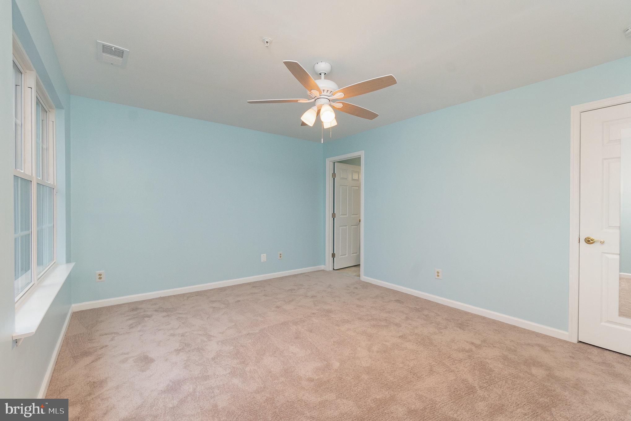 TAYLOR RIDGE CONDOMINIUMS - Residential Lease