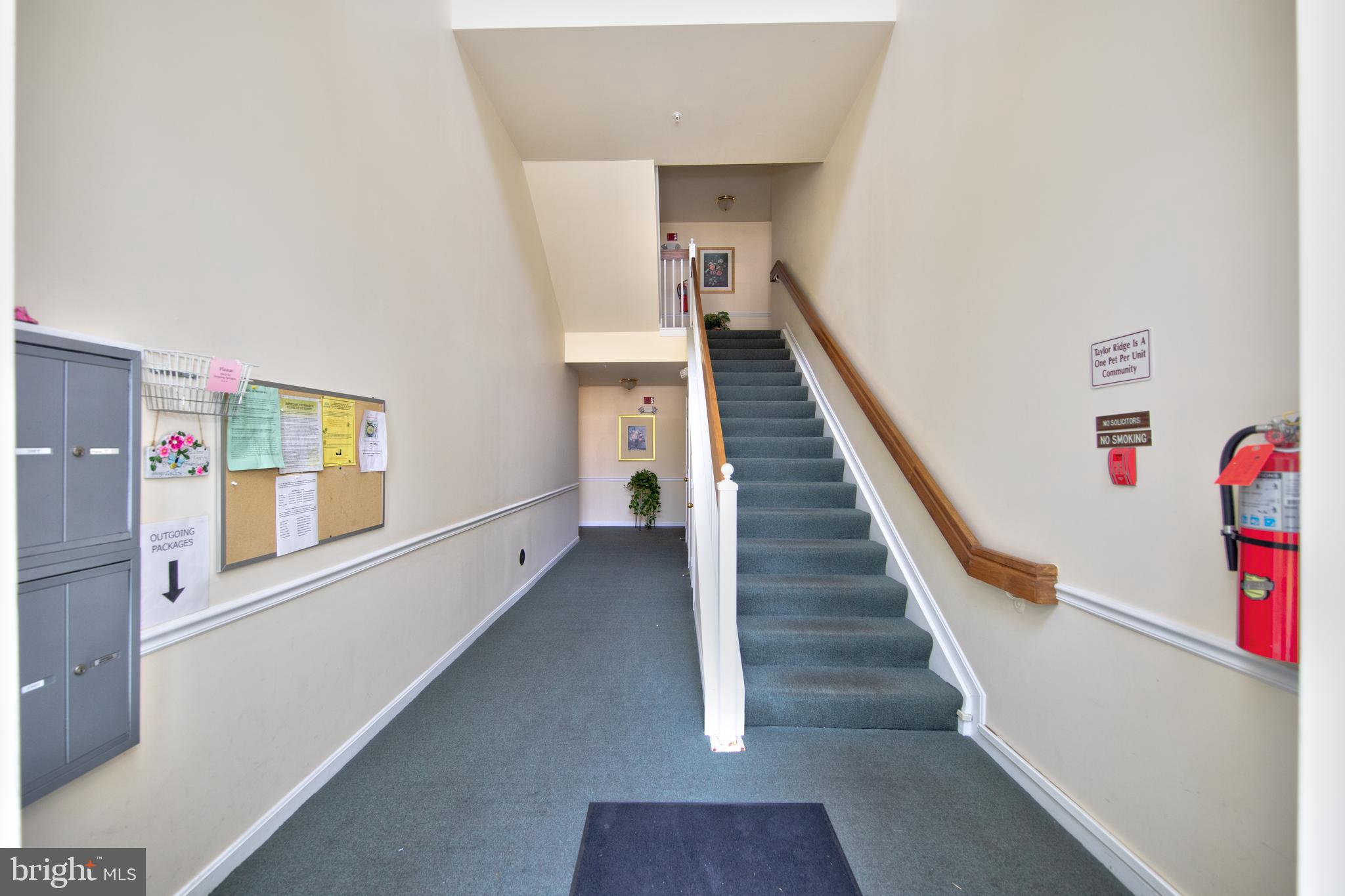 TAYLOR RIDGE CONDOMINIUMS - Residential Lease