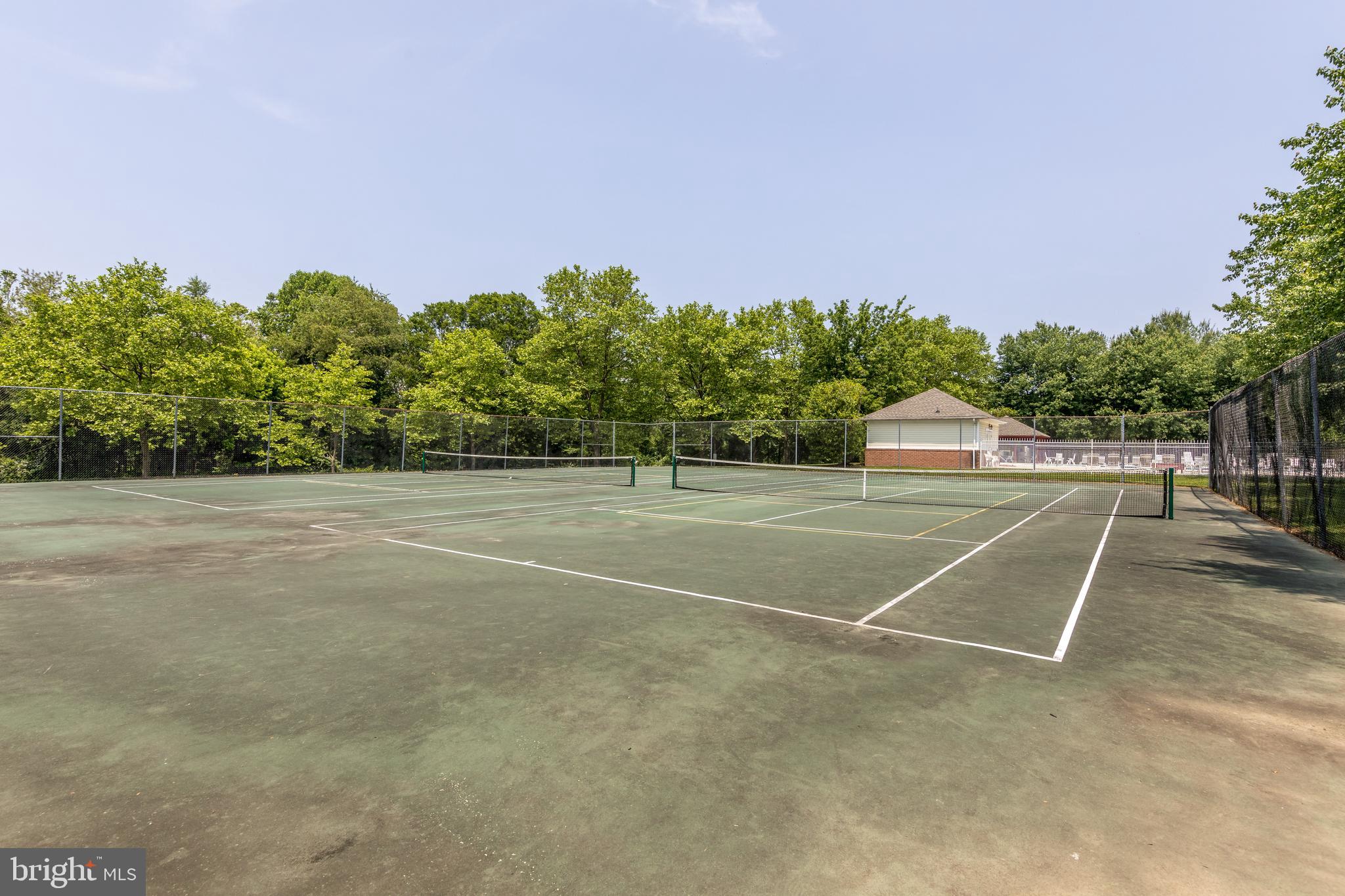 TAYLOR RIDGE CONDOMINIUMS - Residential Lease