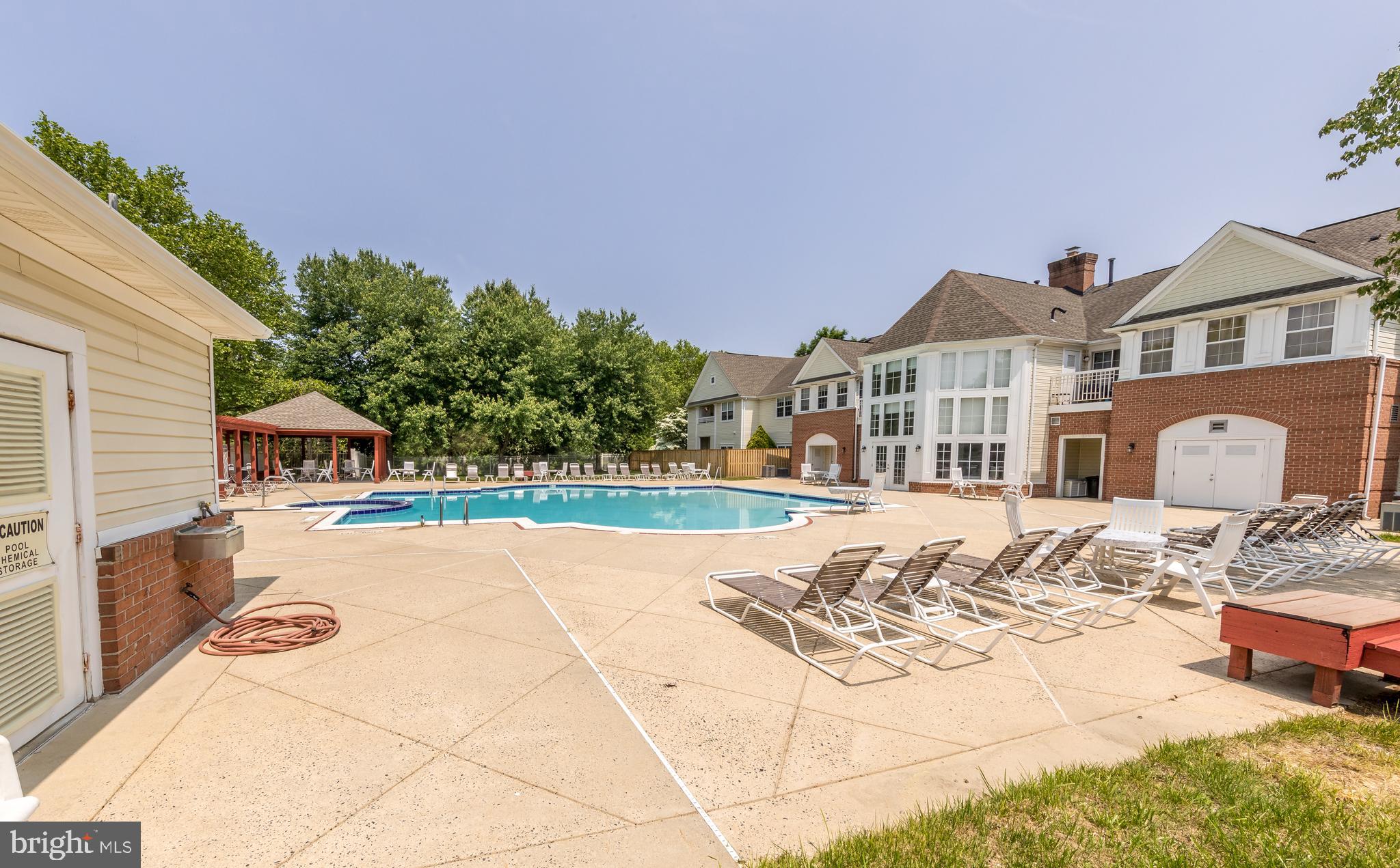 TAYLOR RIDGE CONDOMINIUMS - Residential Lease