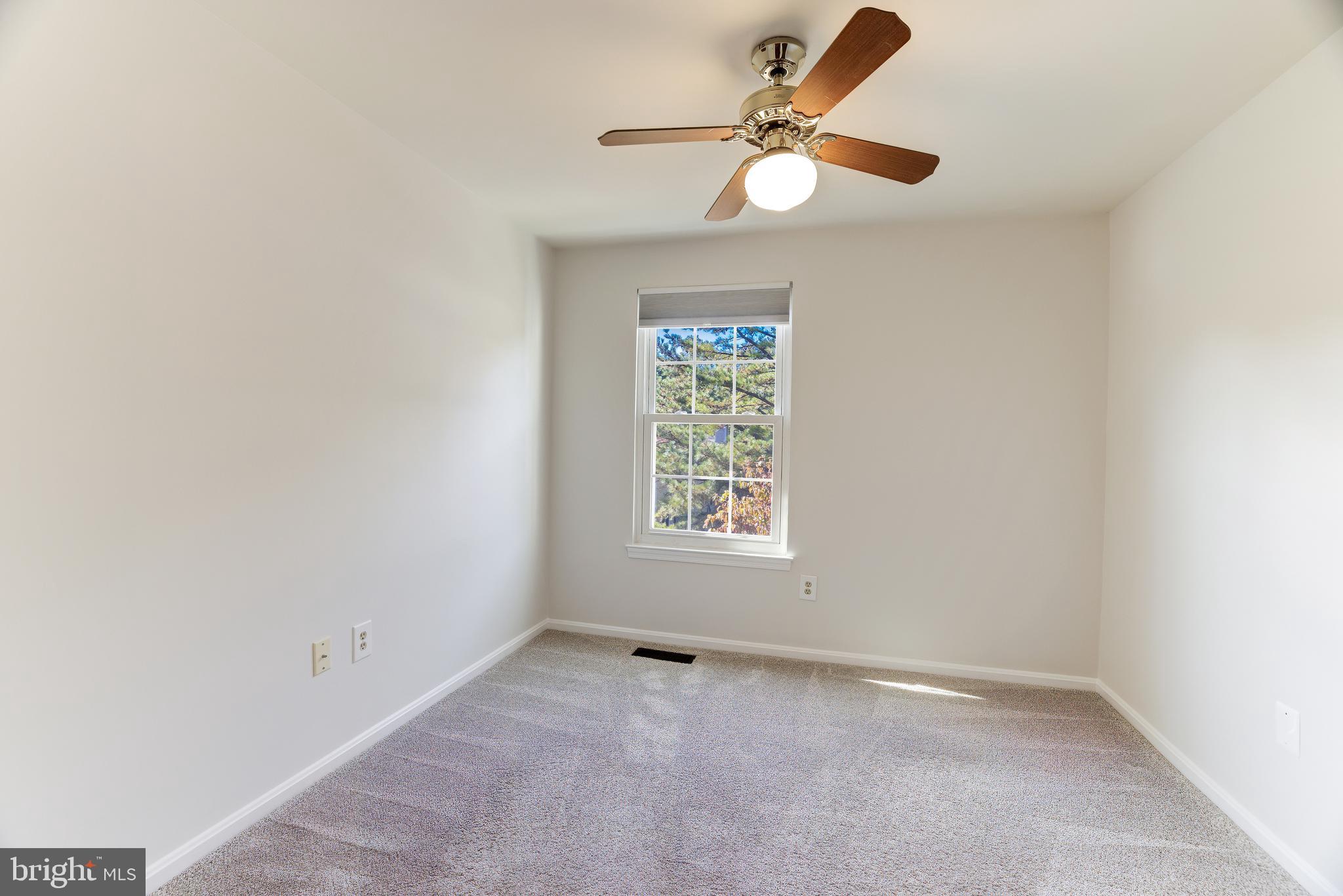 LONGMEAD - Residential