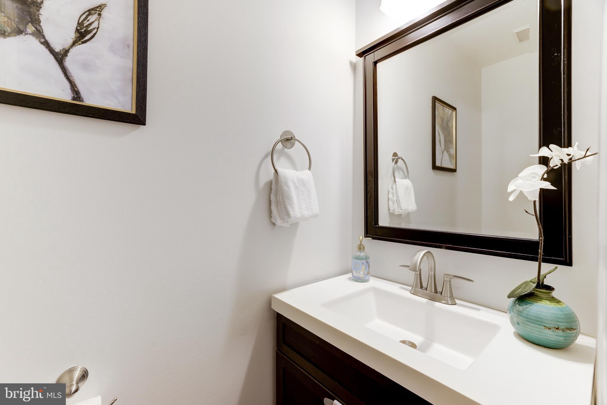 LONGMEAD - Residential