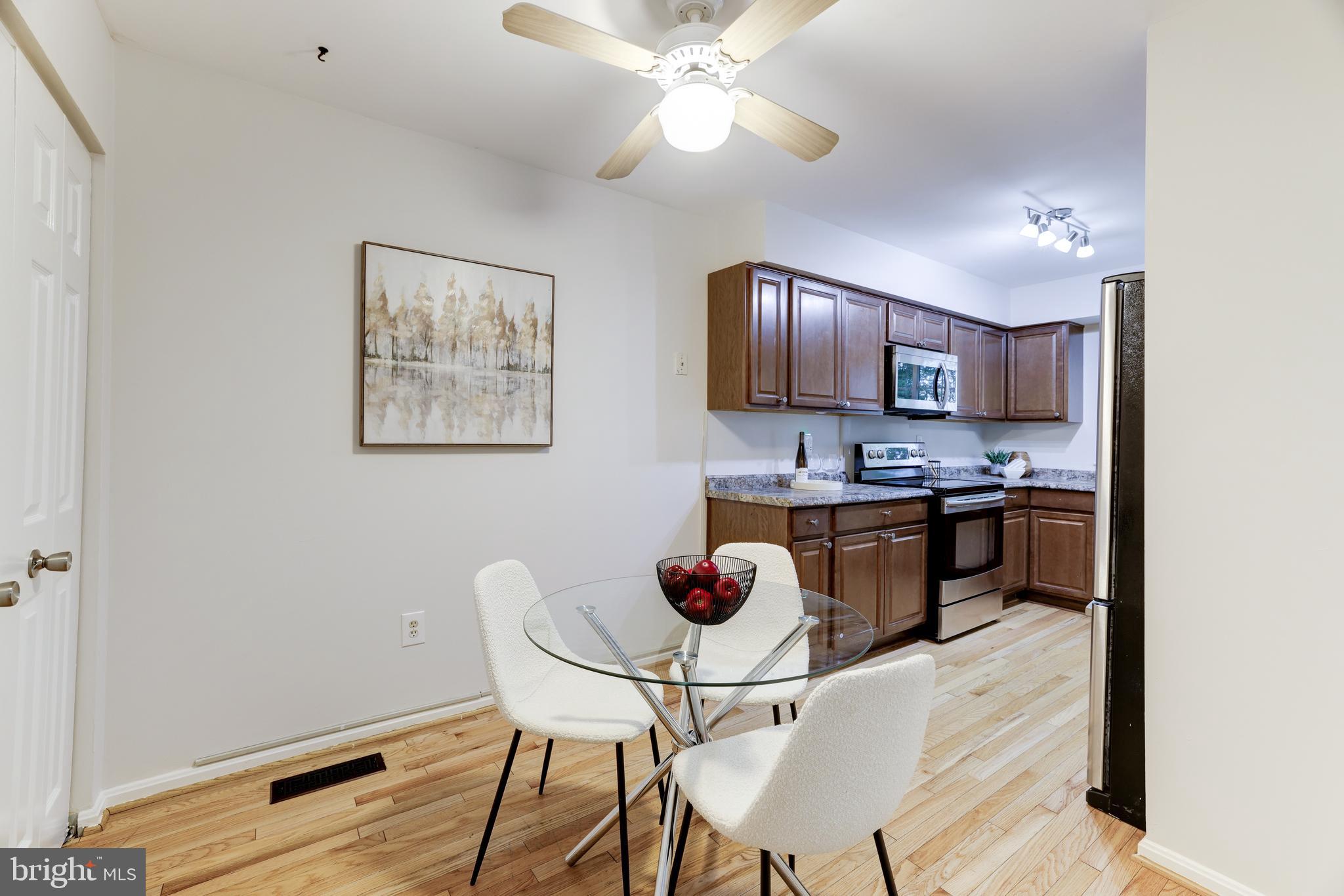 LONGMEAD - Residential