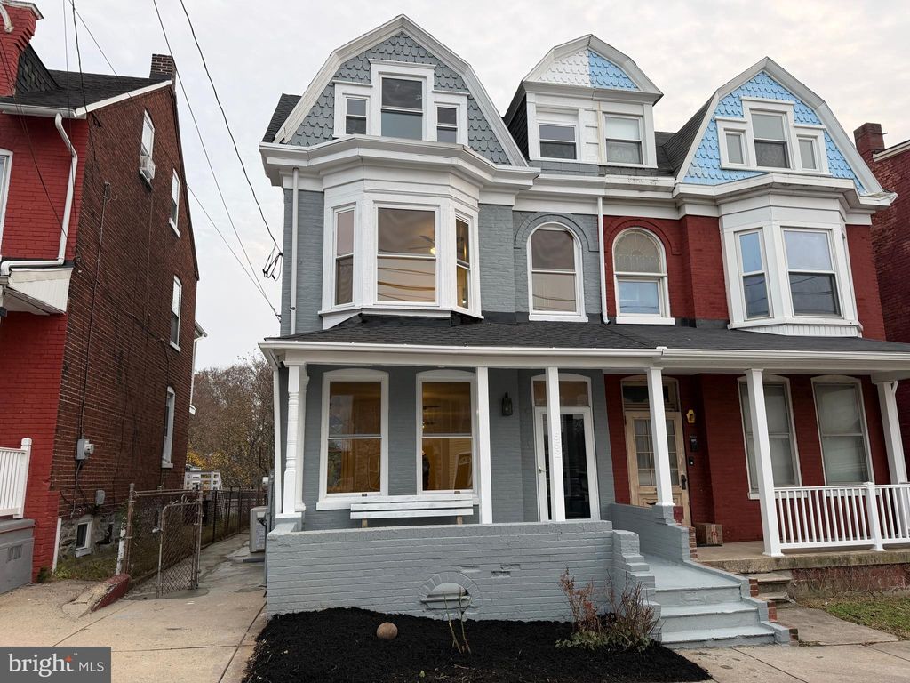 Photo of 552 Union Street, COLUMBIA, PA 17512 (MLS # PALA2080166)