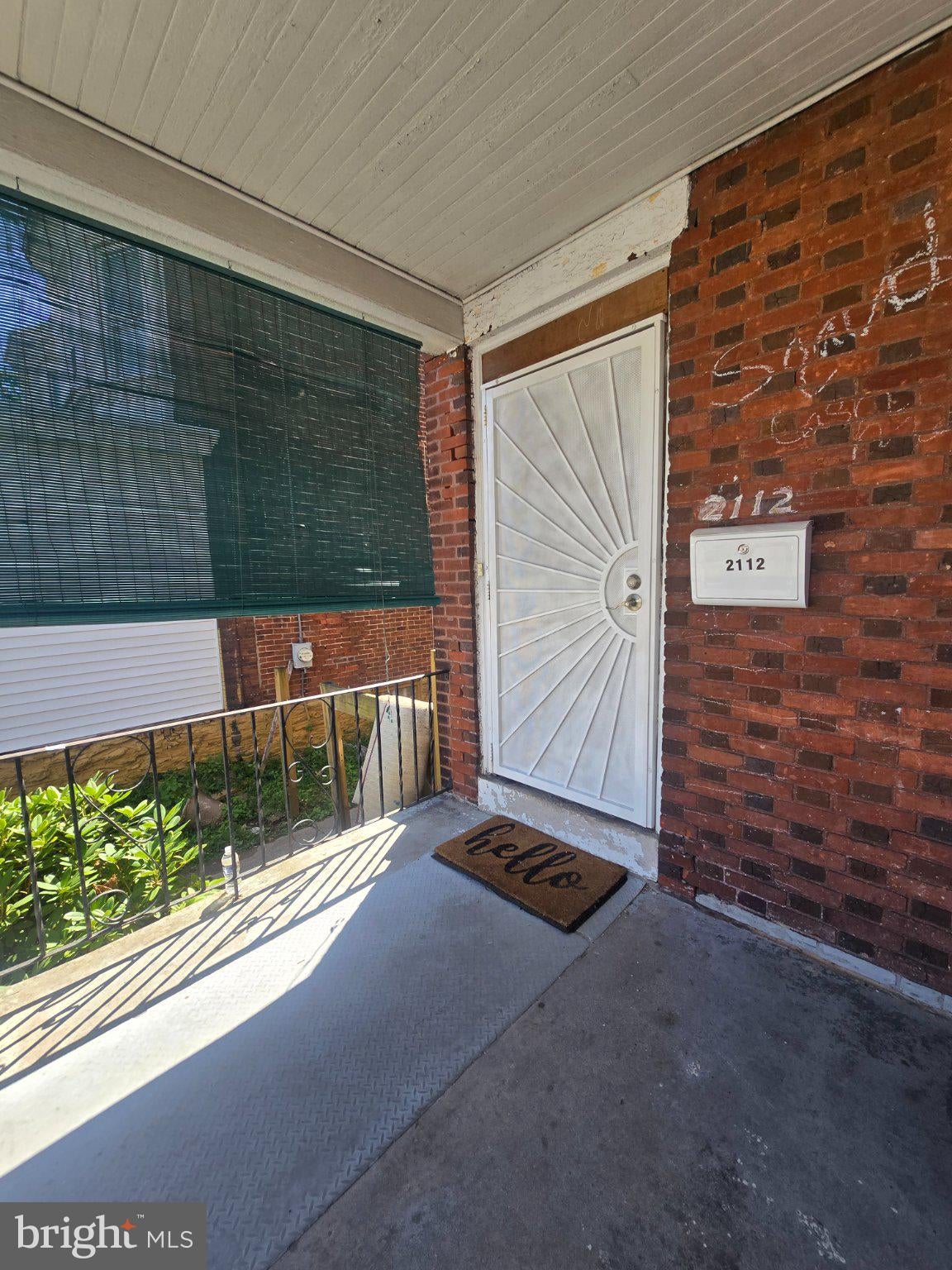 2112 E CHELTEN E