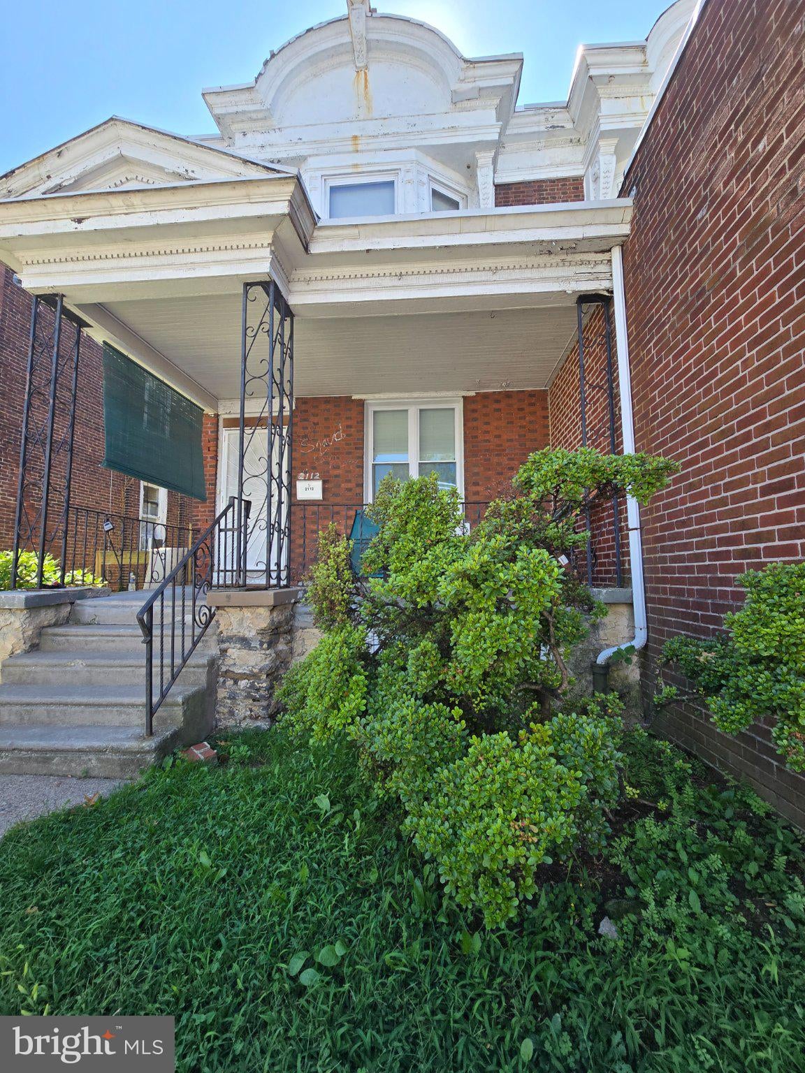 2112 E CHELTEN E