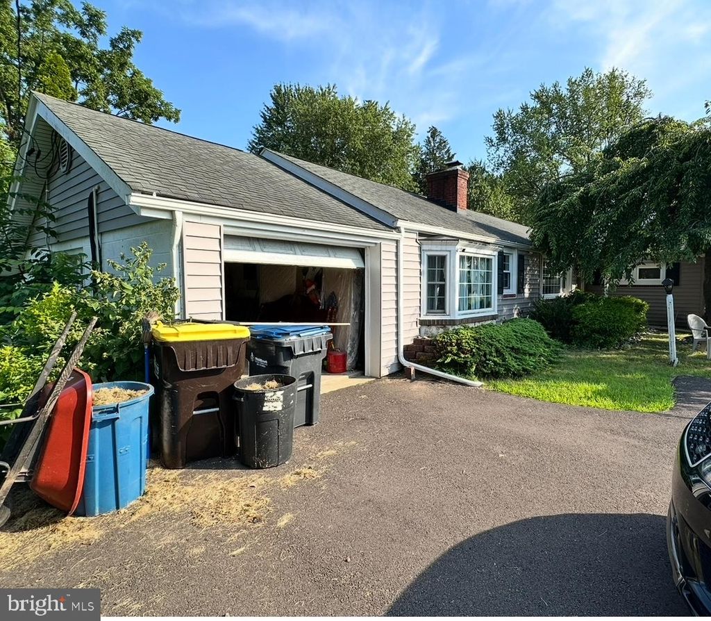 Photo of 1107 Lansdale Avenue, LANSDALE, PA 19446 (MLS # PAMC2149946)