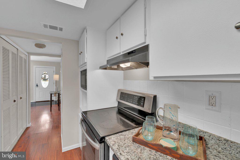 RUMSEY ISLAND - Residential