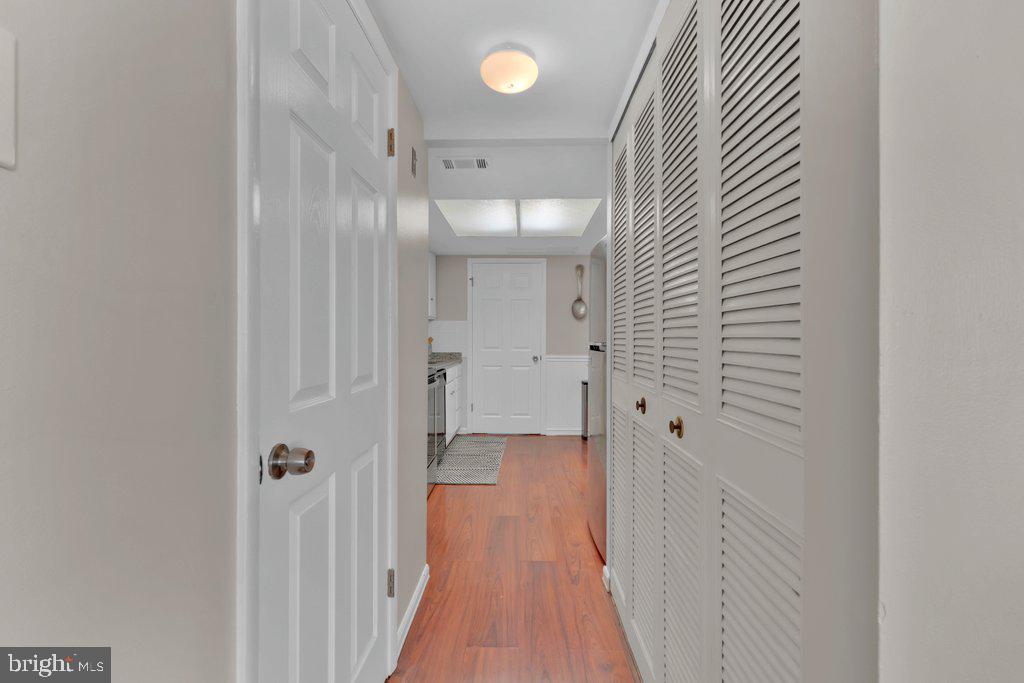 RUMSEY ISLAND - Residential