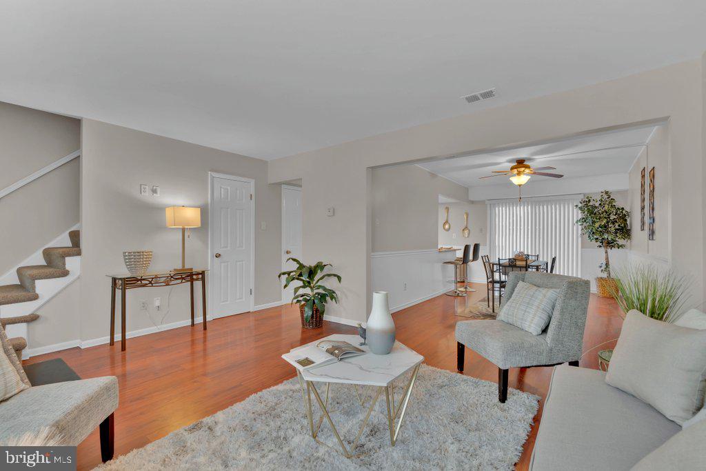 RUMSEY ISLAND - Residential