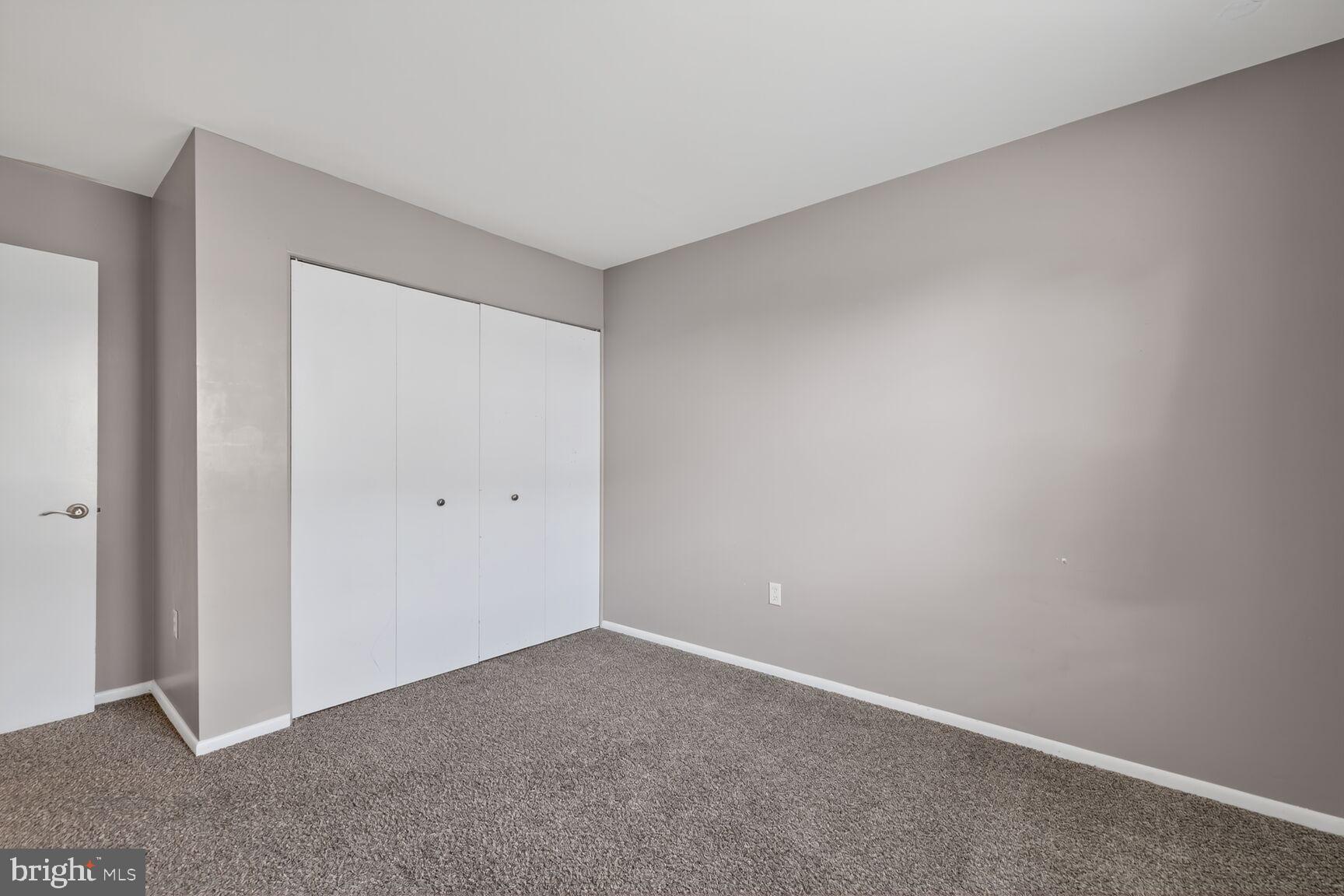 MOUNTAIN VILLAGE - Residential Lease