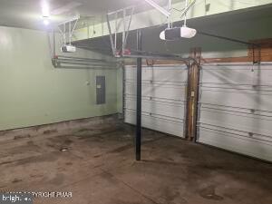 POCONO FARMS EAST - Residential