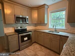 POCONO FARMS EAST - Residential