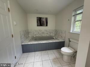 POCONO FARMS EAST - Residential