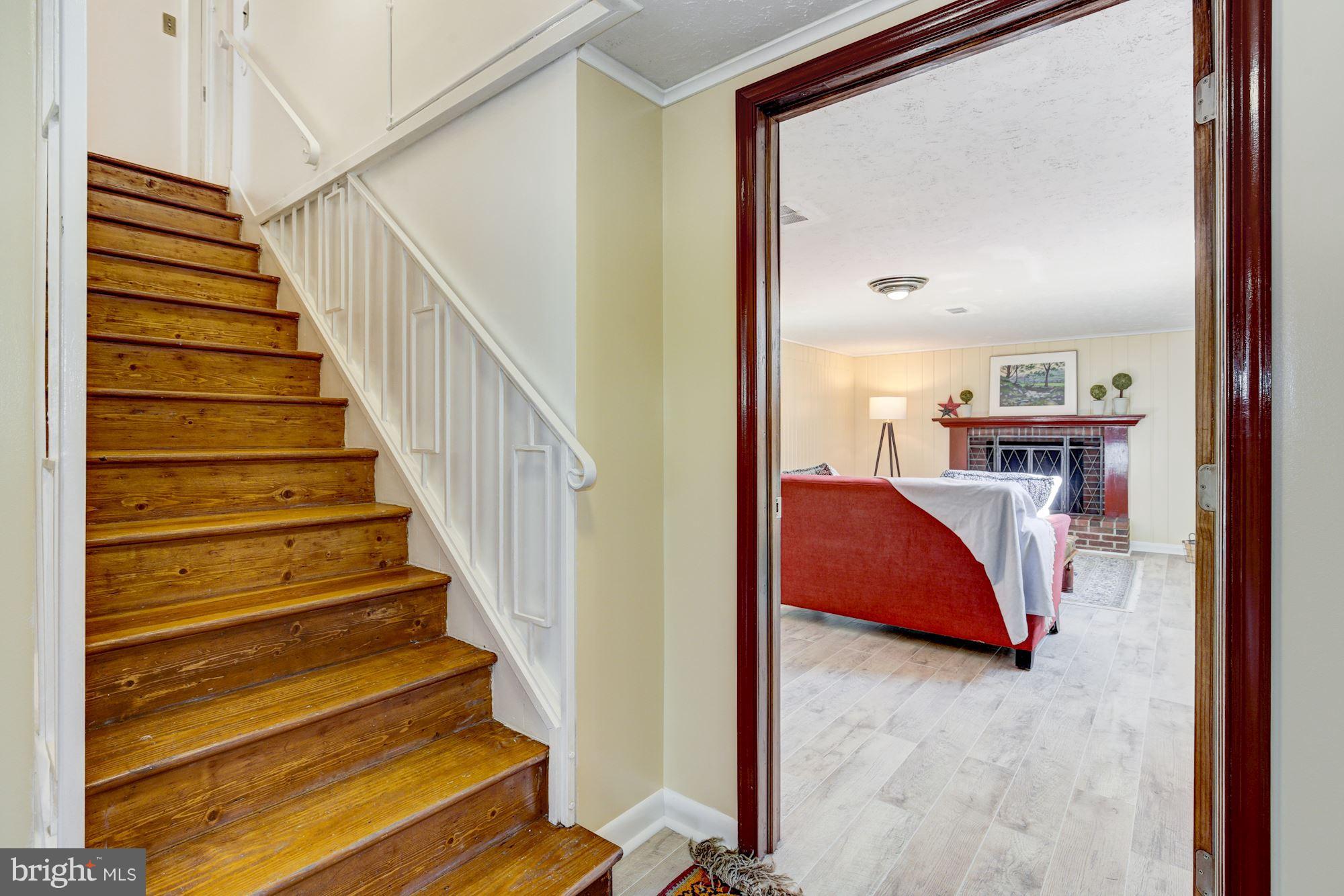 COUNTRY CLUB PARK - Residential