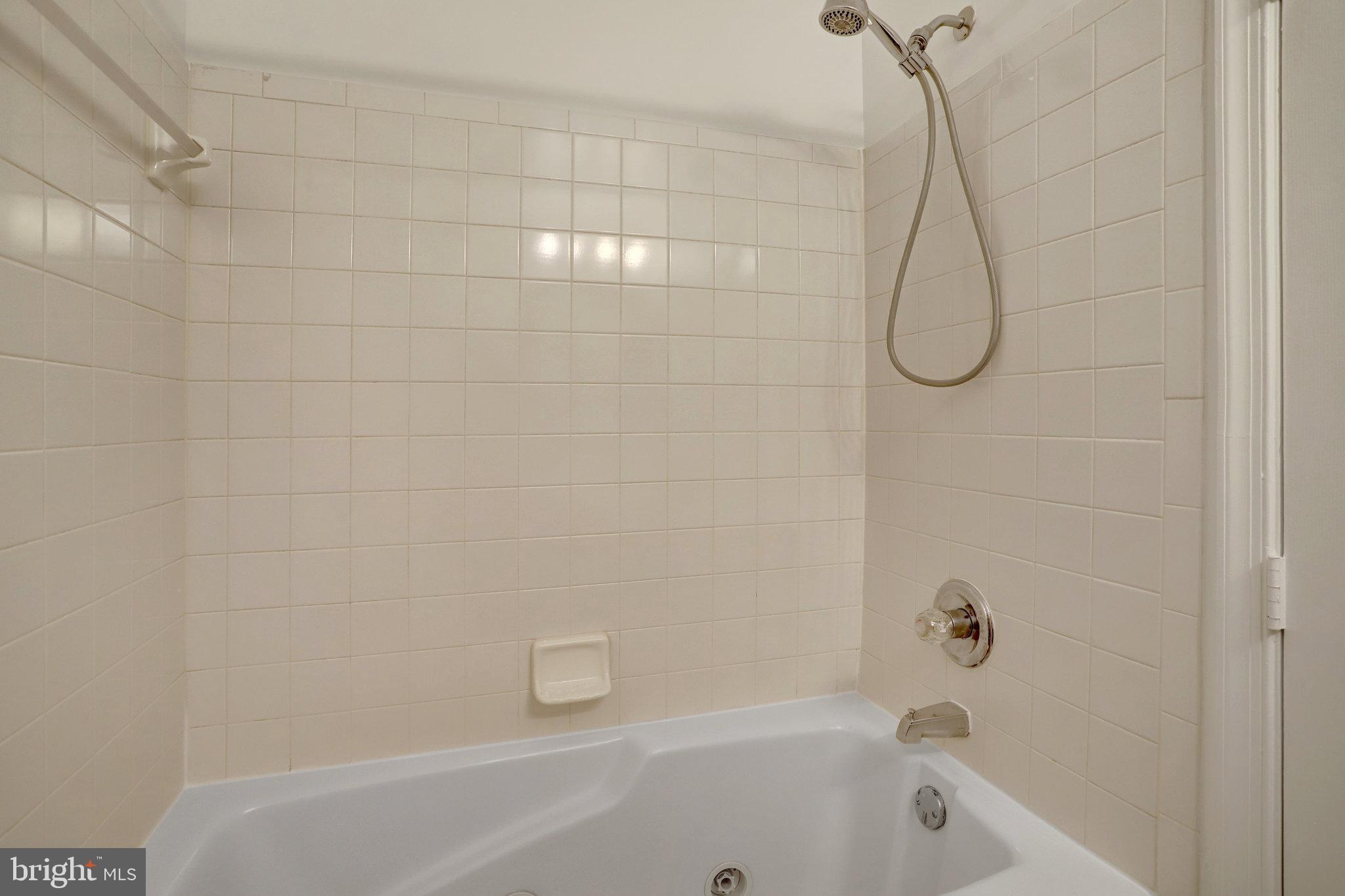 ROSECROFT TERRACE II - Residential