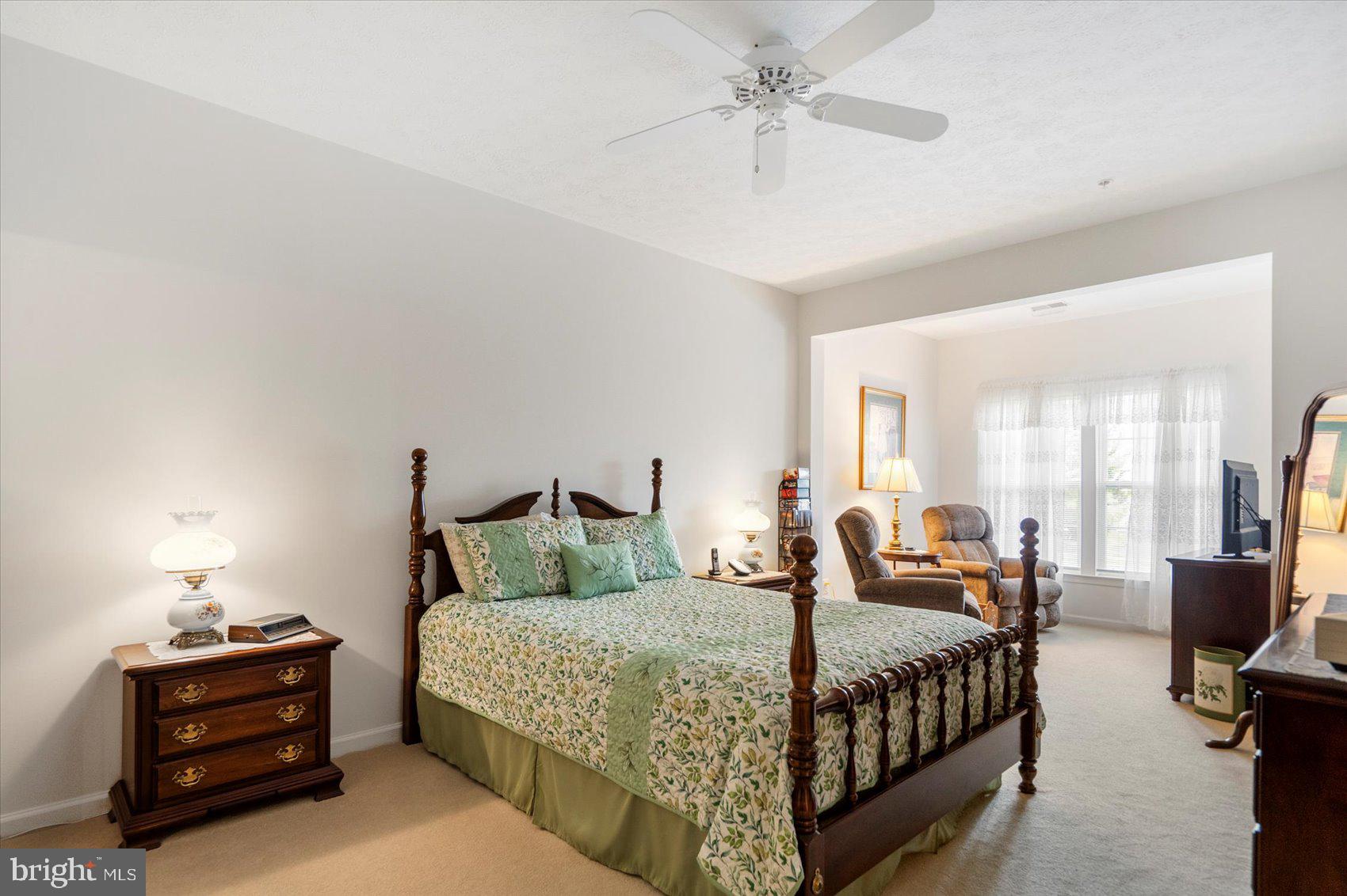 WINDSOR AT PERRY HALL FARMS - Residential