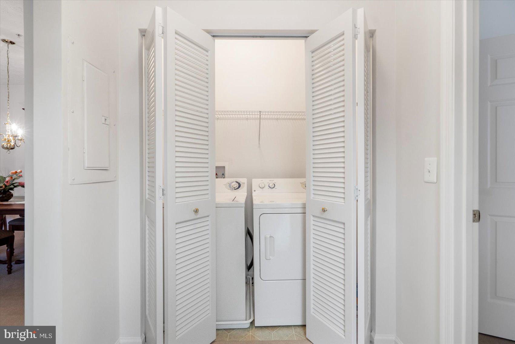 WINDSOR AT PERRY HALL FARMS - Residential