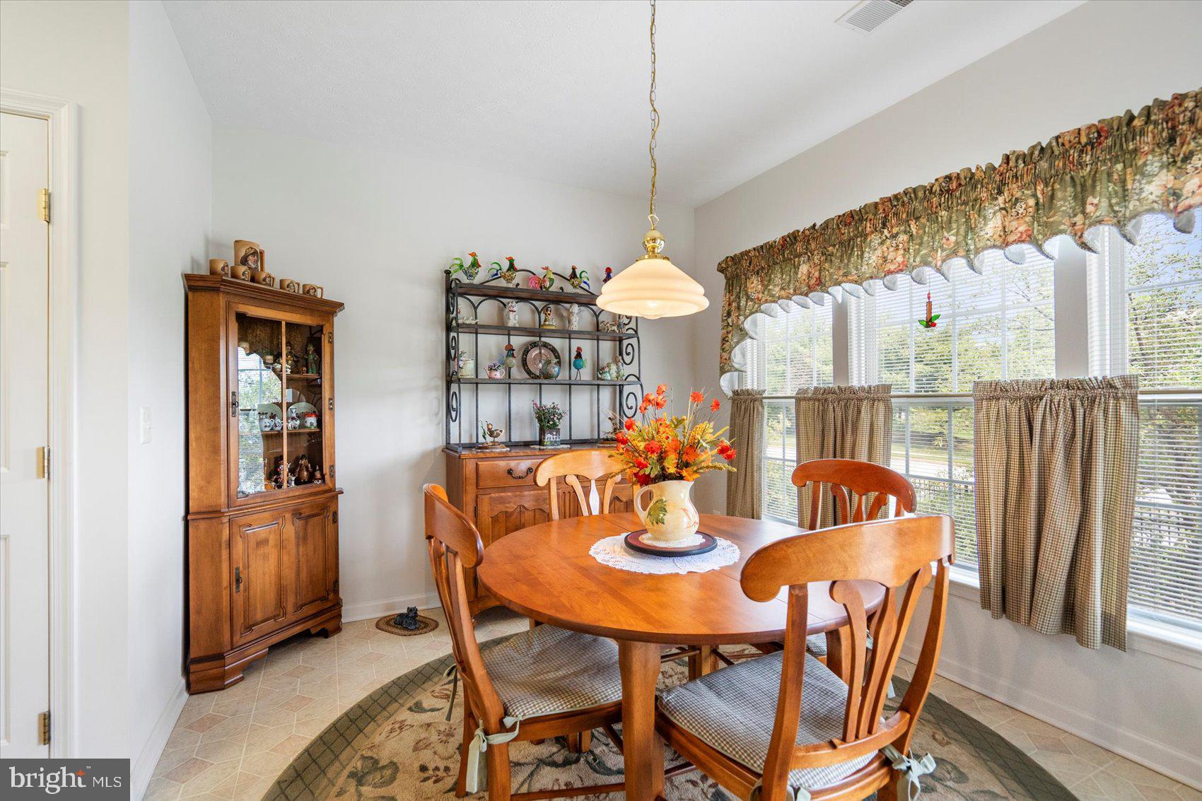 WINDSOR AT PERRY HALL FARMS - Residential