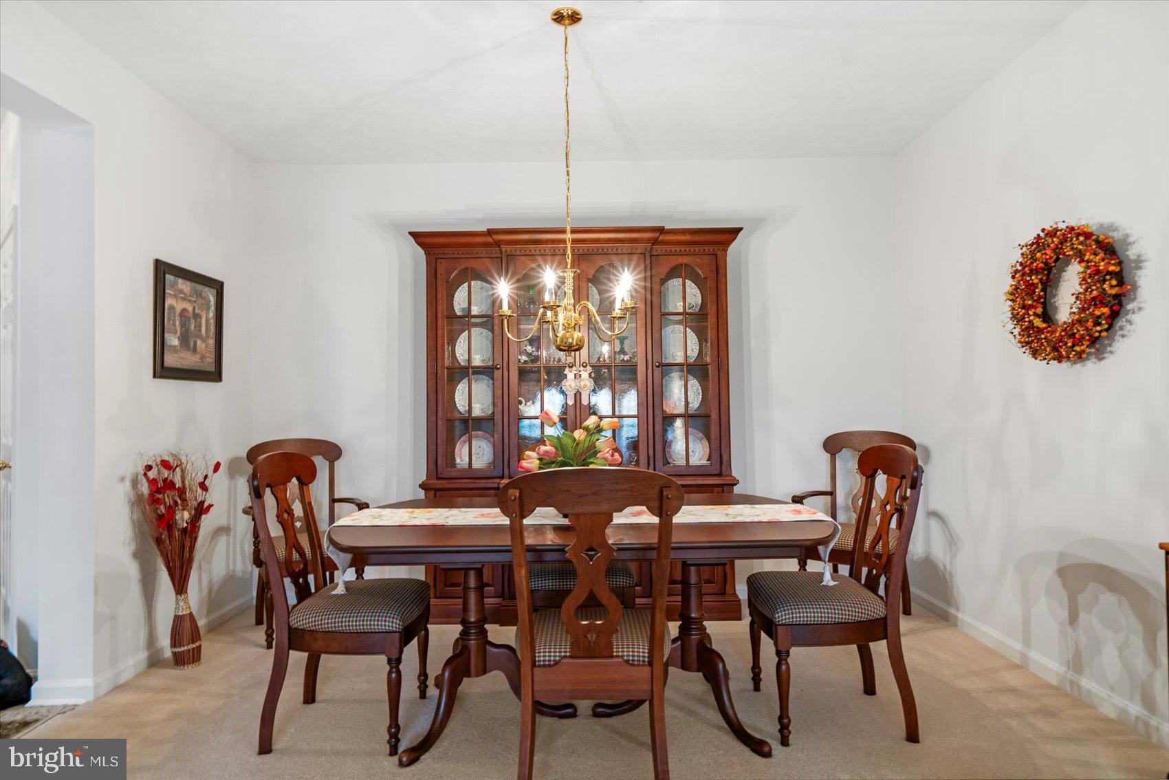 WINDSOR AT PERRY HALL FARMS - Residential