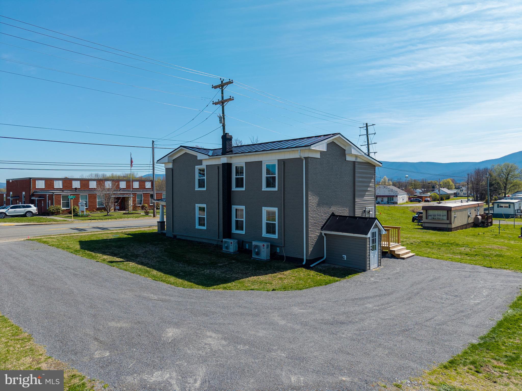 TOWN OF STANLEY - Residential